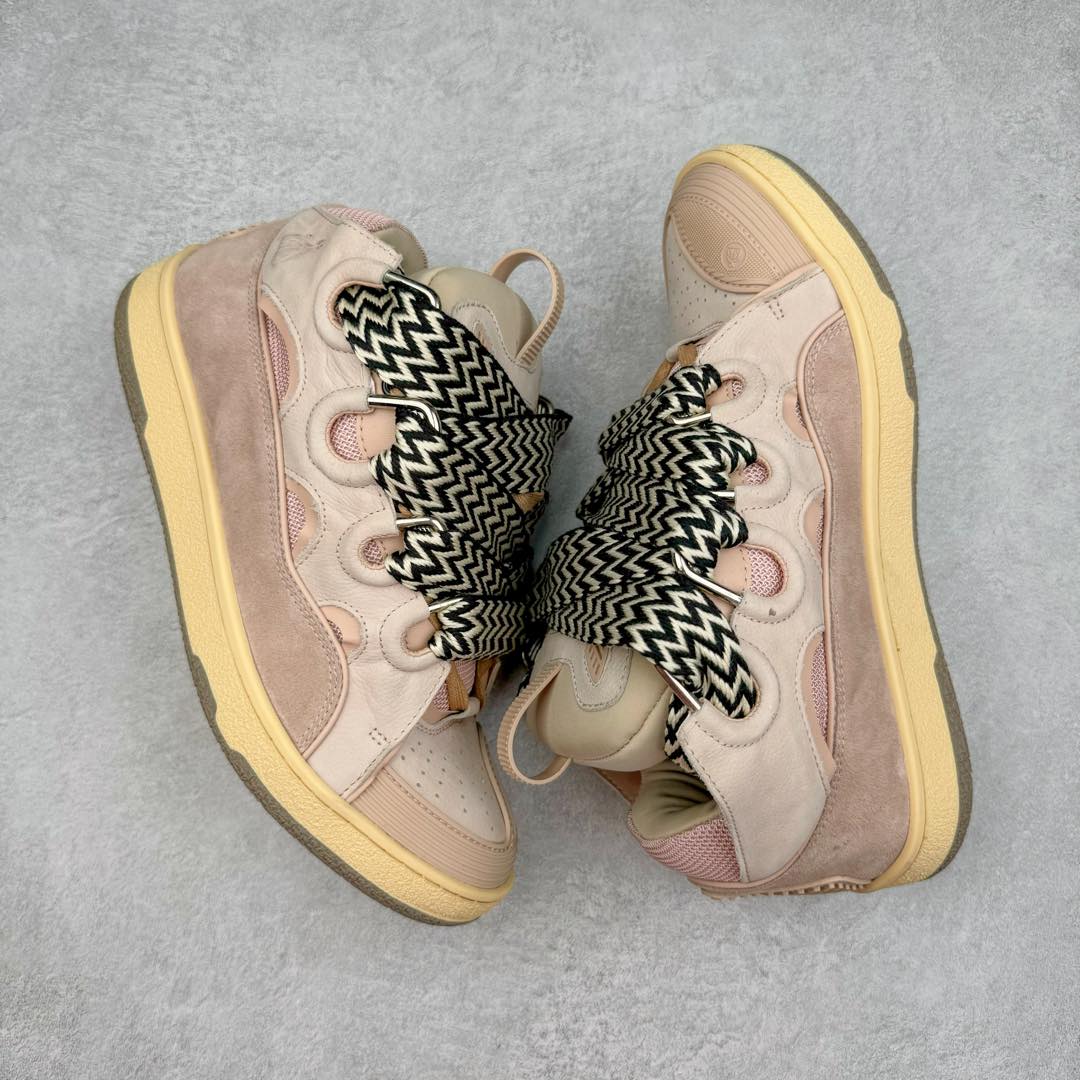 图片[3]-＃GD广顶 Lanvin Leather Curb Sneakers浪凡面包鞋 Leather是一款灵感源自90年代的运动鞋 设计自信 尺寸夸张 这款鞋由纳帕小牛皮、翻毛皮和网眼布制成 圆润的外形、加垫的鞋舌和弯曲的金属孔眼使这款精心打造的鞋格外舒适 尺码：35 36 37 38 39 40 41 42 43 44 45 46-选品中心