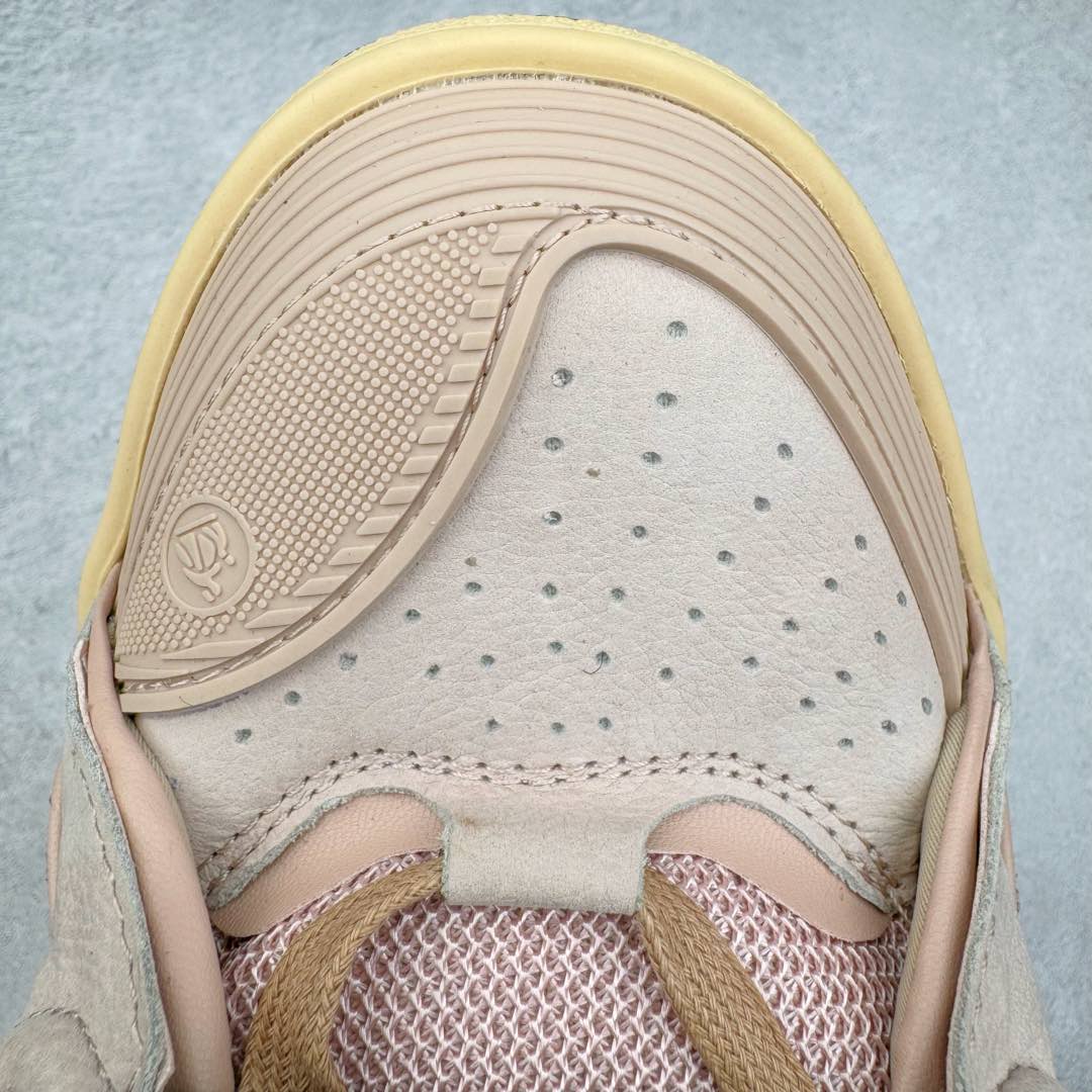 图片[14]-＃GD广顶 Lanvin Leather Curb Sneakers浪凡面包鞋 Leather是一款灵感源自90年代的运动鞋 设计自信 尺寸夸张 这款鞋由纳帕小牛皮、翻毛皮和网眼布制成 圆润的外形、加垫的鞋舌和弯曲的金属孔眼使这款精心打造的鞋格外舒适 尺码：35 36 37 38 39 40 41 42 43 44 45 46-选品中心