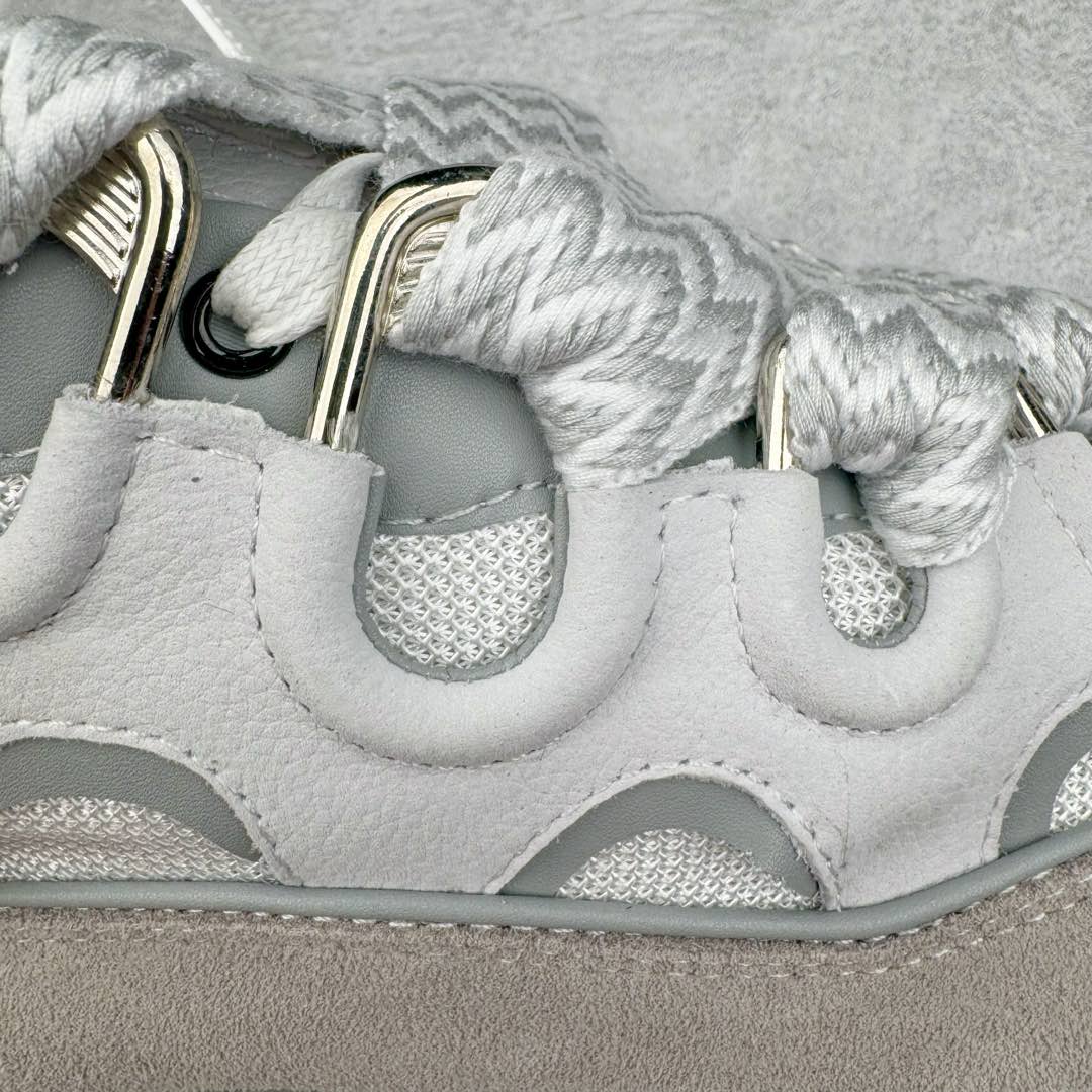 图片[15]-＃GD广顶 Lanvin Leather Curb Sneakers浪凡面包鞋 Leather是一款灵感源自90年代的运动鞋 设计自信 尺寸夸张 这款鞋由纳帕小牛皮、翻毛皮和网眼布制成 圆润的外形、加垫的鞋舌和弯曲的金属孔眼使这款精心打造的鞋格外舒适 尺码：35 36 37 38 39 40 41 42 43 44 45 46-选品中心