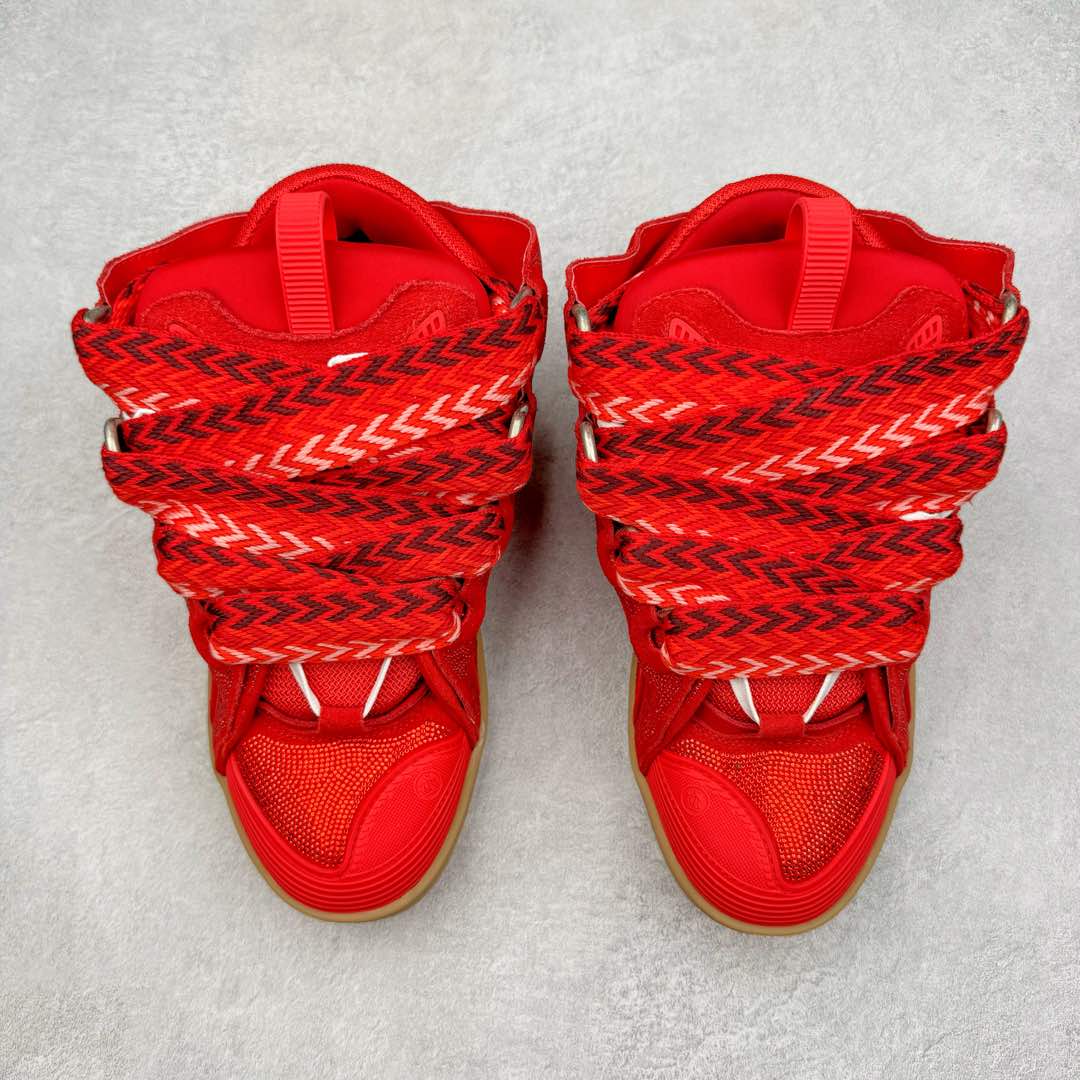 图片[2]-＃GD广顶 Lanvin Leather Curb Sneakers浪凡面包鞋 Leather是一款灵感源自90年代的运动鞋 设计自信 尺寸夸张 这款鞋由纳帕小牛皮、翻毛皮和网眼布制成 圆润的外形、加垫的鞋舌和弯曲的金属孔眼使这款精心打造的鞋格外舒适 尺码：35 36 37 38 39 40 41 42 43 44 45 46-选品中心