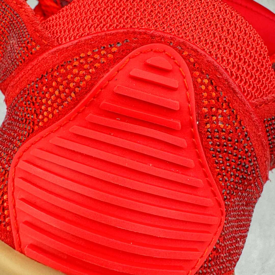 图片[15]-＃GD广顶 Lanvin Leather Curb Sneakers浪凡面包鞋 Leather是一款灵感源自90年代的运动鞋 设计自信 尺寸夸张 这款鞋由纳帕小牛皮、翻毛皮和网眼布制成 圆润的外形、加垫的鞋舌和弯曲的金属孔眼使这款精心打造的鞋格外舒适 尺码：35 36 37 38 39 40 41 42 43 44 45 46-选品中心