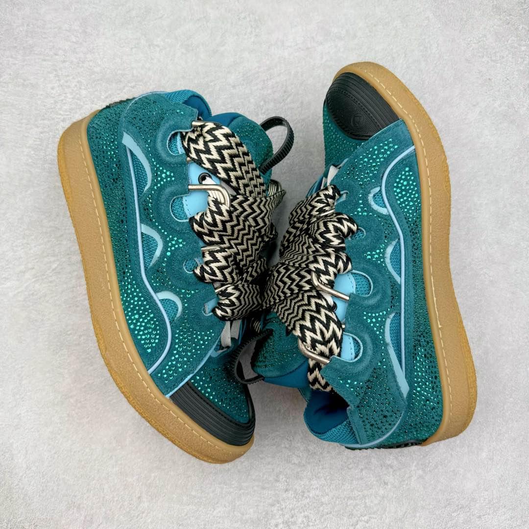 图片[3]-＃GD广顶 Lanvin Leather Curb Sneakers浪凡面包鞋 Leather是一款灵感源自90年代的运动鞋 设计自信 尺寸夸张 这款鞋由纳帕小牛皮、翻毛皮和网眼布制成 圆润的外形、加垫的鞋舌和弯曲的金属孔眼使这款精心打造的鞋格外舒适 尺码：35 36 37 38 39 40 41 42 43 44 45 46-选品中心