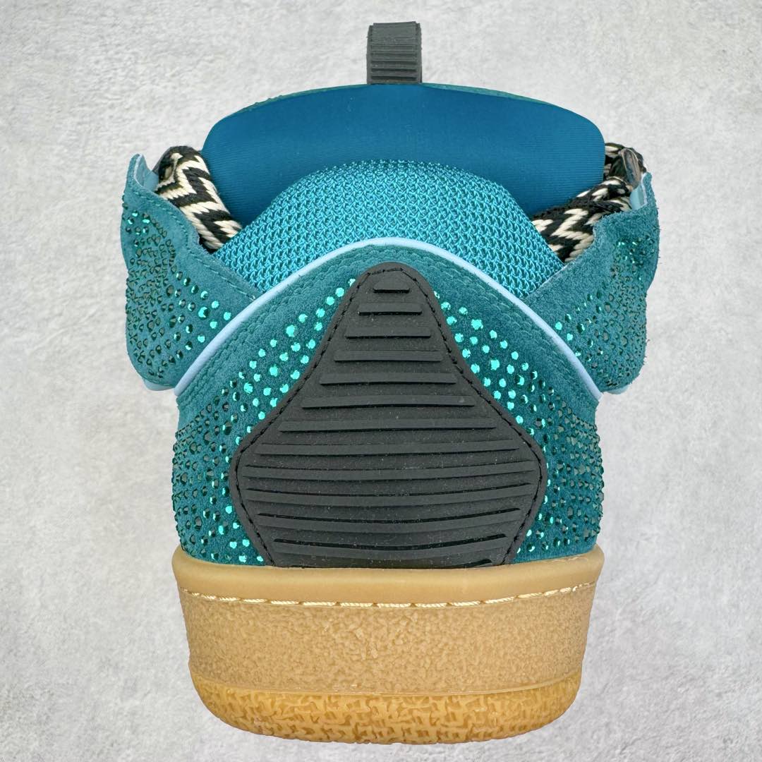 图片[8]-＃GD广顶 Lanvin Leather Curb Sneakers浪凡面包鞋 Leather是一款灵感源自90年代的运动鞋 设计自信 尺寸夸张 这款鞋由纳帕小牛皮、翻毛皮和网眼布制成 圆润的外形、加垫的鞋舌和弯曲的金属孔眼使这款精心打造的鞋格外舒适 尺码：35 36 37 38 39 40 41 42 43 44 45 46-选品中心