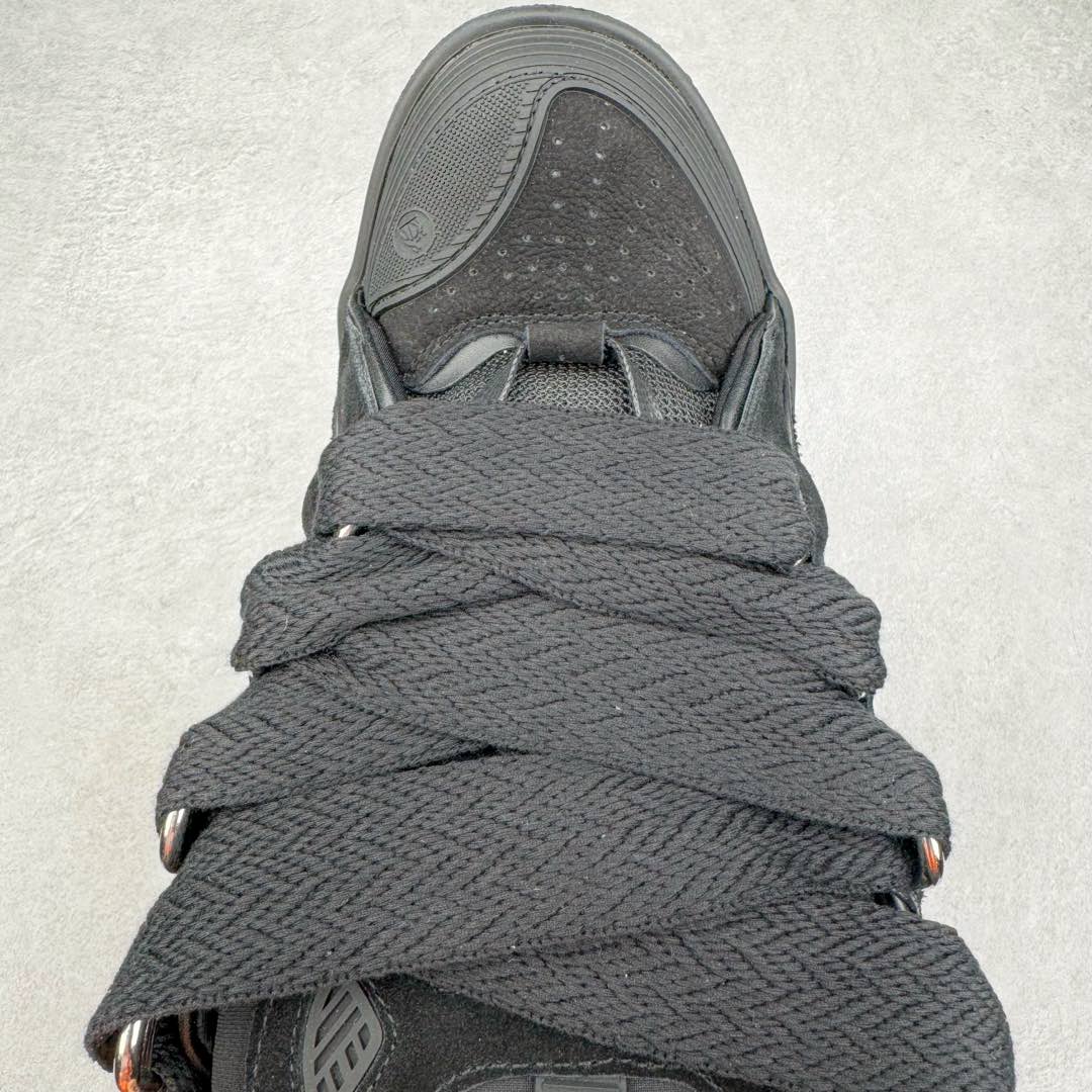 图片[4]-＃GD广顶 Lanvin Leather Curb Sneakers浪凡面包鞋 Leather是一款灵感源自90年代的运动鞋 设计自信 尺寸夸张 这款鞋由纳帕小牛皮、翻毛皮和网眼布制成 圆润的外形、加垫的鞋舌和弯曲的金属孔眼使这款精心打造的鞋格外舒适 尺码：35 36 37 38 39 40 41 42 43 44 45 46-选品中心