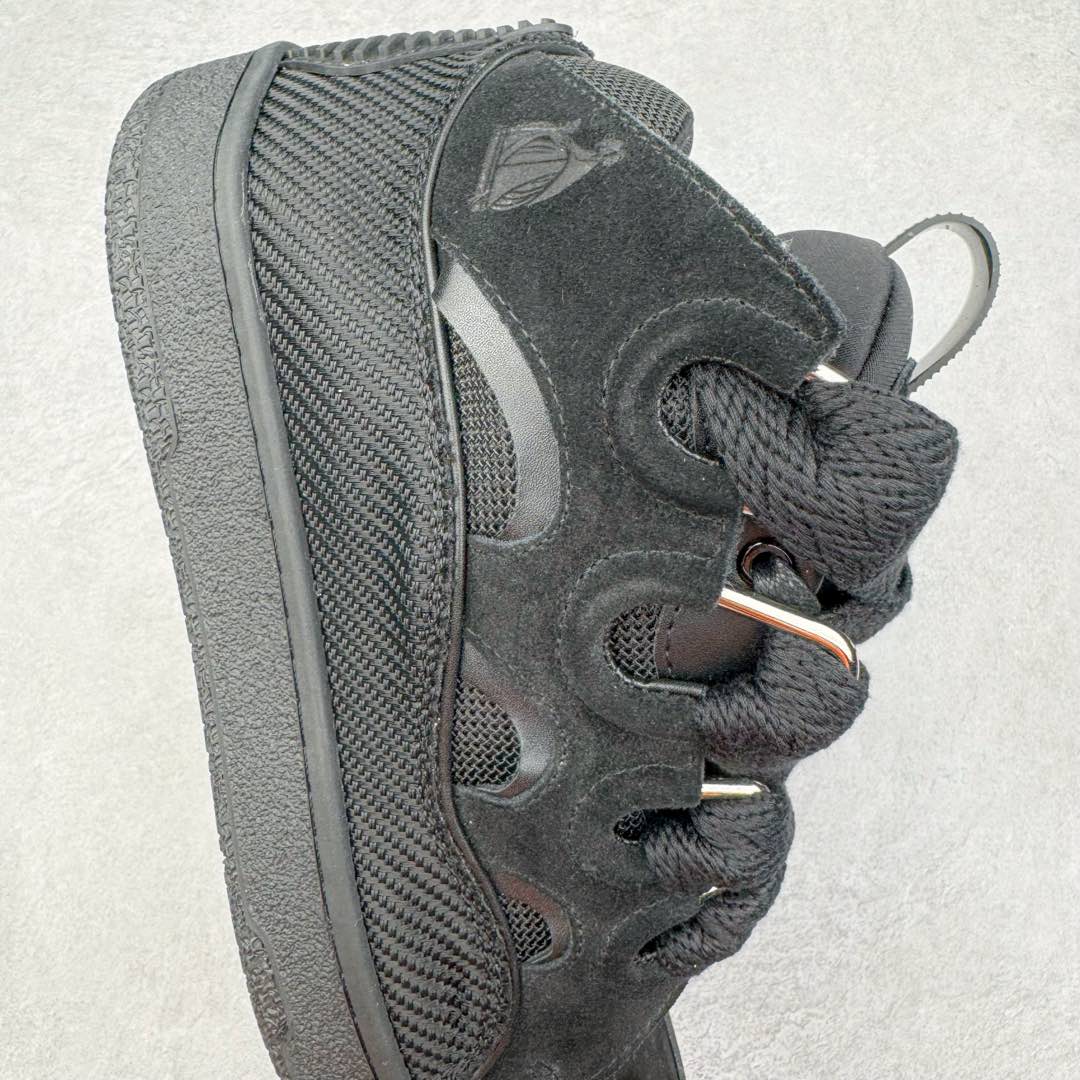 图片[6]-＃GD广顶 Lanvin Leather Curb Sneakers浪凡面包鞋 Leather是一款灵感源自90年代的运动鞋 设计自信 尺寸夸张 这款鞋由纳帕小牛皮、翻毛皮和网眼布制成 圆润的外形、加垫的鞋舌和弯曲的金属孔眼使这款精心打造的鞋格外舒适 尺码：35 36 37 38 39 40 41 42 43 44 45 46-选品中心