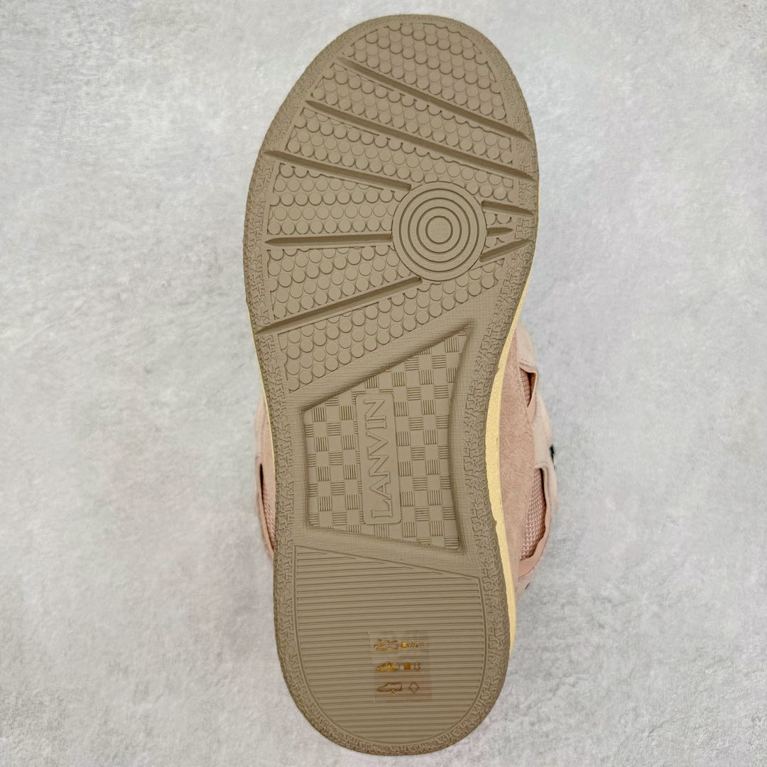 图片[9]-＃GD广顶 Lanvin Leather Curb Sneakers浪凡面包鞋 Leather是一款灵感源自90年代的运动鞋 设计自信 尺寸夸张 这款鞋由纳帕小牛皮、翻毛皮和网眼布制成 圆润的外形、加垫的鞋舌和弯曲的金属孔眼使这款精心打造的鞋格外舒适 尺码：35 36 37 38 39 40 41 42 43 44 45 46-选品中心