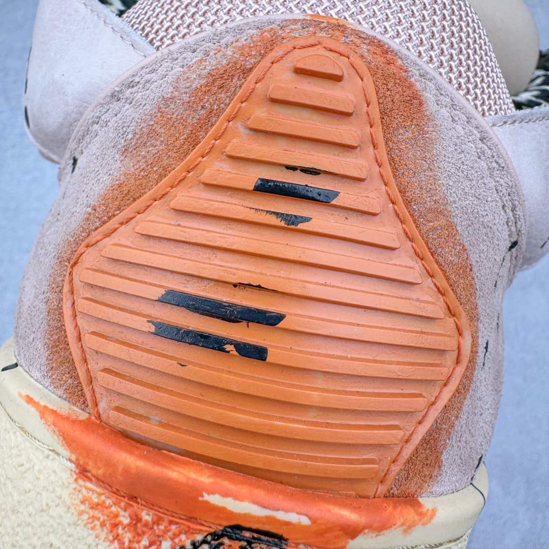 图片[14]-＃GD广顶 Lanvin Leather Curb Sneakers浪凡面包鞋 Leather是一款灵感源自90年代的运动鞋 设计自信 尺寸夸张 这款鞋由纳帕小牛皮、翻毛皮和网眼布制成 圆润的外形、加垫的鞋舌和弯曲的金属孔眼使这款精心打造的鞋格外舒适 尺码：35 36 37 38 39 40 41 42 43 44 45 46-选品中心