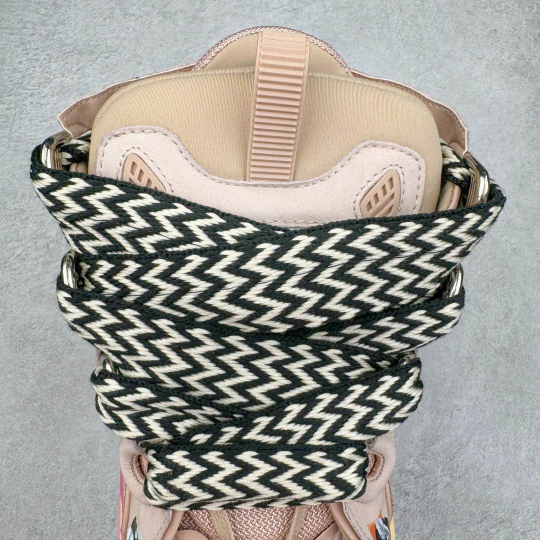 图片[5]-＃GD广顶 Lanvin Leather Curb Sneakers浪凡面包鞋 Leather是一款灵感源自90年代的运动鞋 设计自信 尺寸夸张 这款鞋由纳帕小牛皮、翻毛皮和网眼布制成 圆润的外形、加垫的鞋舌和弯曲的金属孔眼使这款精心打造的鞋格外舒适 尺码：35 36 37 38 39 40 41 42 43 44 45 46-选品中心