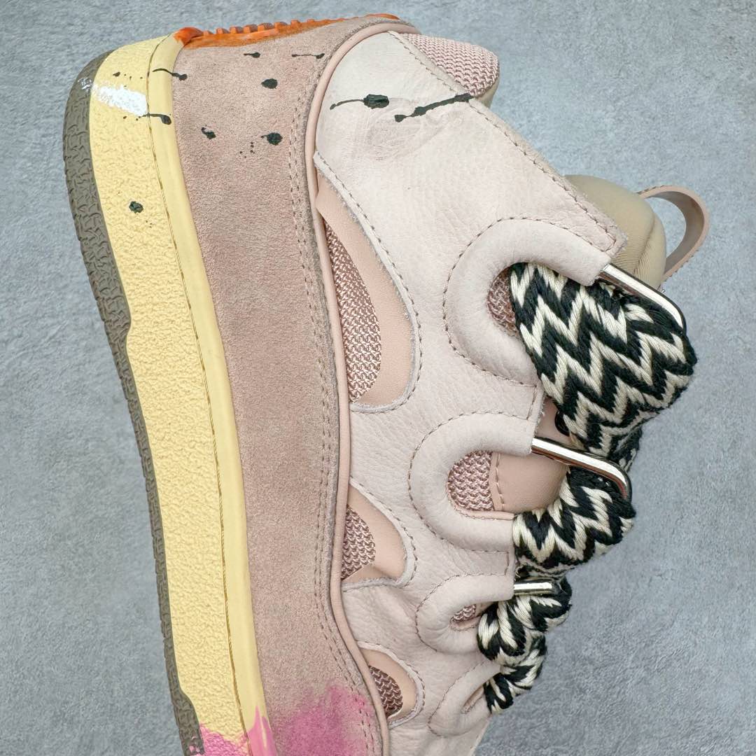 图片[6]-＃GD广顶 Lanvin Leather Curb Sneakers浪凡面包鞋 Leather是一款灵感源自90年代的运动鞋 设计自信 尺寸夸张 这款鞋由纳帕小牛皮、翻毛皮和网眼布制成 圆润的外形、加垫的鞋舌和弯曲的金属孔眼使这款精心打造的鞋格外舒适 尺码：35 36 37 38 39 40 41 42 43 44 45 46-选品中心