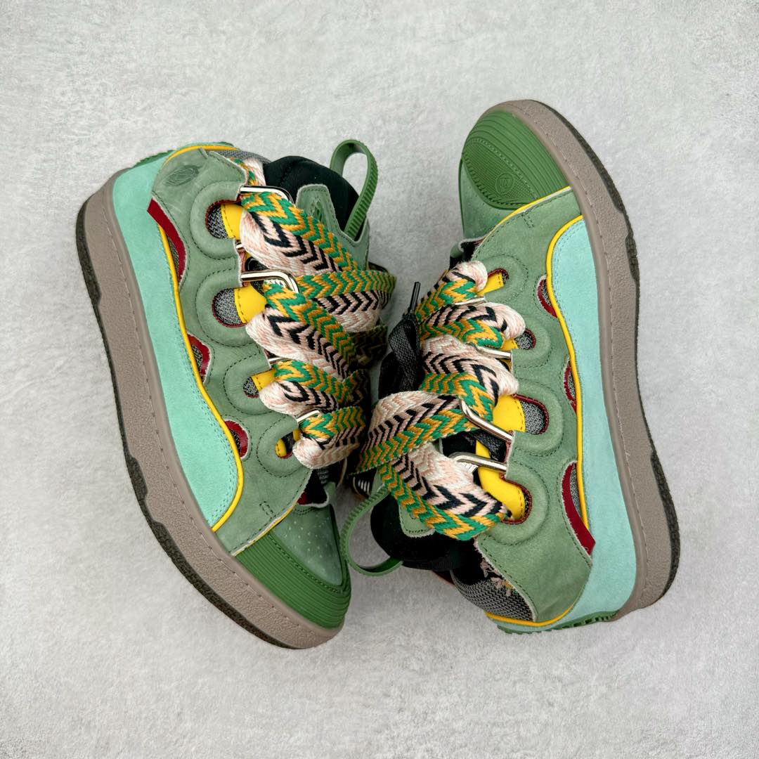 图片[3]-＃GD广顶 Lanvin Leather Curb Sneakers浪凡面包鞋 Leather是一款灵感源自90年代的运动鞋 设计自信 尺寸夸张 这款鞋由纳帕小牛皮、翻毛皮和网眼布制成 圆润的外形、加垫的鞋舌和弯曲的金属孔眼使这款精心打造的鞋格外舒适 尺码：35 36 37 38 39 40 41 42 43 44 45 46-选品中心