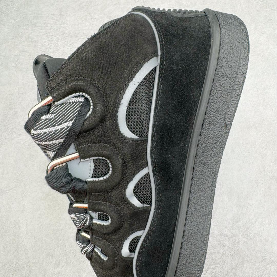 图片[7]-＃GD广顶 Lanvin Leather Curb Sneakers浪凡面包鞋 Leather是一款灵感源自90年代的运动鞋 设计自信 尺寸夸张 这款鞋由纳帕小牛皮、翻毛皮和网眼布制成 圆润的外形、加垫的鞋舌和弯曲的金属孔眼使这款精心打造的鞋格外舒适 尺码：35 36 37 38 39 40 41 42 43 44 45 46-选品中心