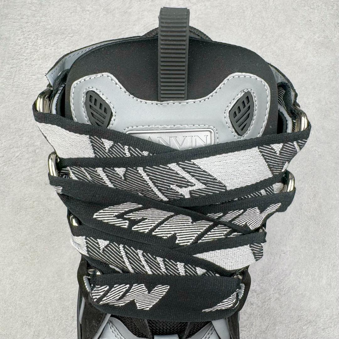 图片[5]-＃GD广顶 Lanvin Leather Curb Sneakers浪凡面包鞋 Leather是一款灵感源自90年代的运动鞋 设计自信 尺寸夸张 这款鞋由纳帕小牛皮、翻毛皮和网眼布制成 圆润的外形、加垫的鞋舌和弯曲的金属孔眼使这款精心打造的鞋格外舒适 尺码：35 36 37 38 39 40 41 42 43 44 45 46-选品中心