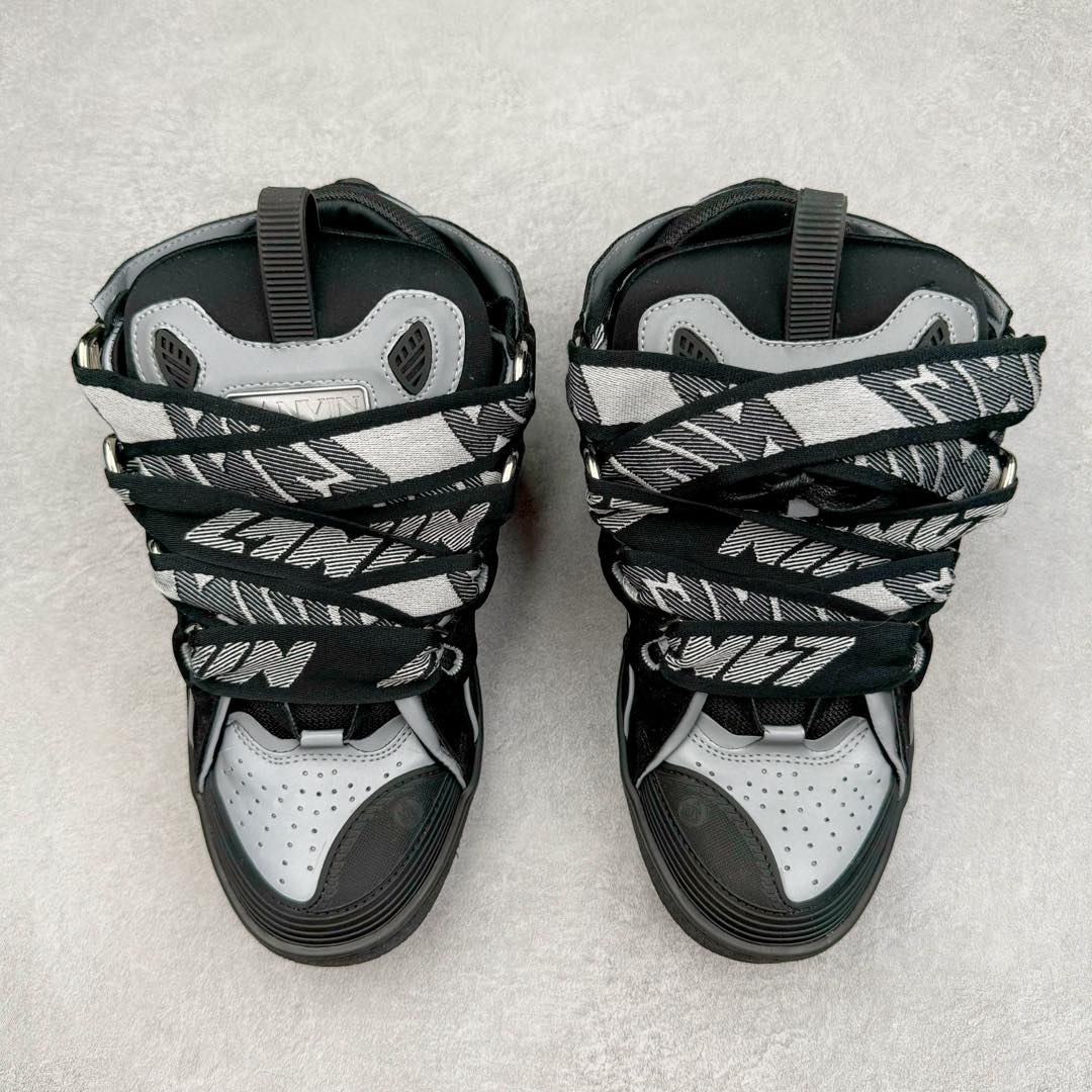 图片[2]-＃GD广顶 Lanvin Leather Curb Sneakers浪凡面包鞋 Leather是一款灵感源自90年代的运动鞋 设计自信 尺寸夸张 这款鞋由纳帕小牛皮、翻毛皮和网眼布制成 圆润的外形、加垫的鞋舌和弯曲的金属孔眼使这款精心打造的鞋格外舒适 尺码：35 36 37 38 39 40 41 42 43 44 45 46-选品中心