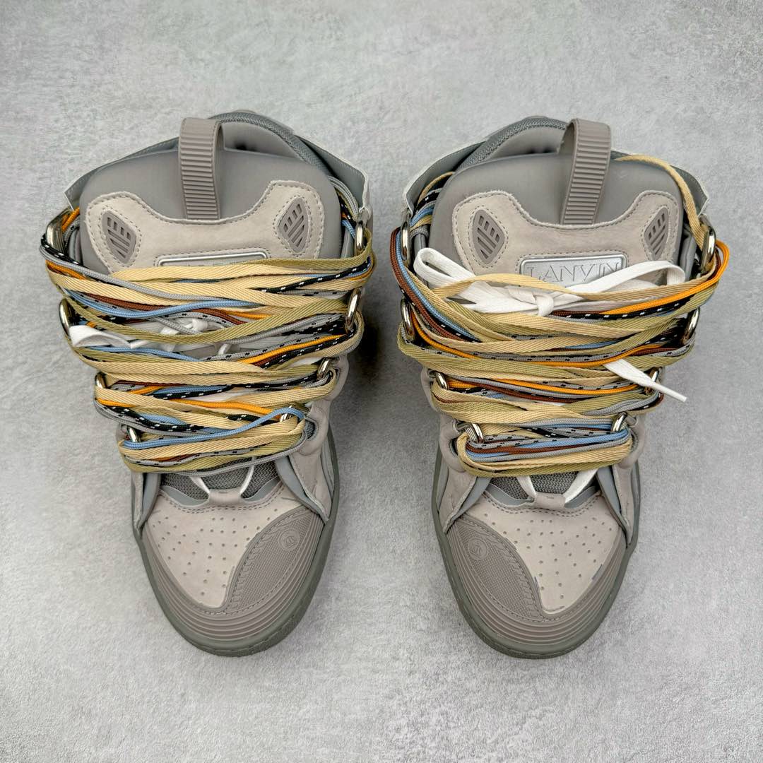 图片[2]-＃GD广顶 Lanvin Leather Curb Sneakers浪凡面包鞋 Leather是一款灵感源自90年代的运动鞋 设计自信 尺寸夸张 这款鞋由纳帕小牛皮、翻毛皮和网眼布制成 圆润的外形、加垫的鞋舌和弯曲的金属孔眼使这款精心打造的鞋格外舒适 尺码：35 36 37 38 39 40 41 42 43 44 45 46-选品中心