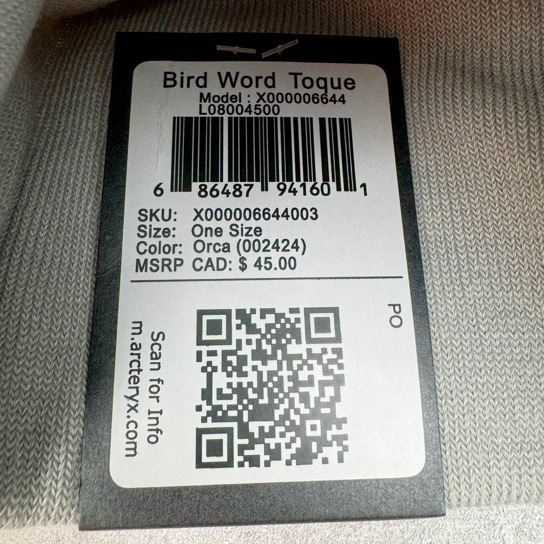 图片[11]-Arcteryx 始祖鸟针织保暖字母刺绣Logo 再生聚酯纤维 绒线帽 男女同款情侣款 作为秋冬氛围感必备的时尚单品 这次给大家分享的是一款鸟系列的冷帽 经典的鸟logo融入字母的撞色提花搭配 显得是特别高级 冬天戴着的话防风又保暖 关键时候还可以修饰自己的发型 可以说是冬天应季的刚需产品-选品中心