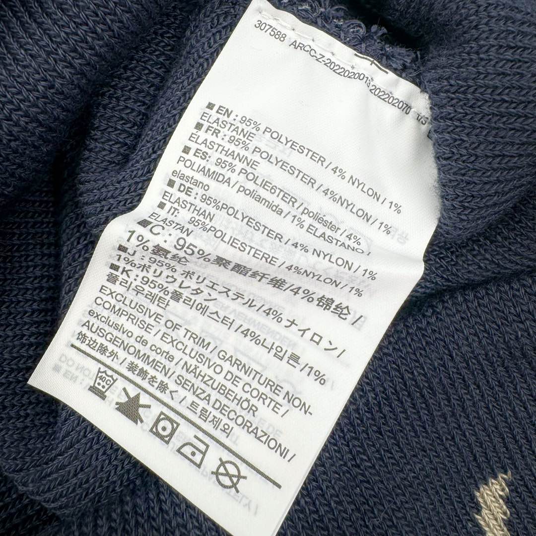 图片[8]-Arcteryx 始祖鸟针织保暖字母刺绣Logo 再生聚酯纤维 绒线帽 男女同款情侣款 作为秋冬氛围感必备的时尚单品 这次给大家分享的是一款鸟系列的冷帽 经典的鸟logo融入字母的撞色提花搭配 显得是特别高级 冬天戴着的话防风又保暖 关键时候还可以修饰自己的发型 可以说是冬天应季的刚需产品-选品中心