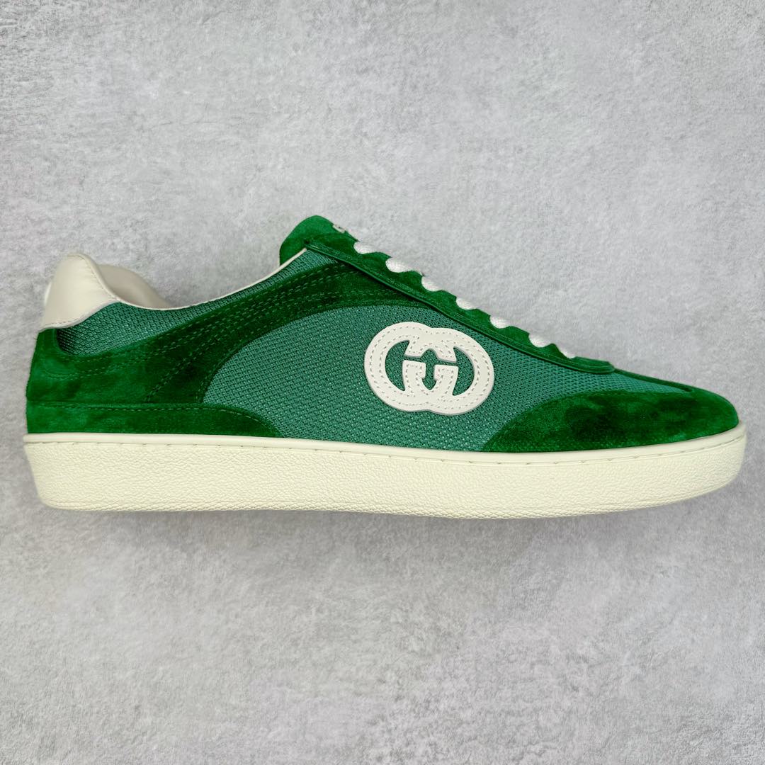 Gucci Lido 古驰新款复古板鞋 意大利海岸的夏日风情和海滩俱乐部汲取灵感 这款运动鞋以绒面材质匠心打造缀饰互扣式双G标识等Gucci经典符号元素 尽显别样风采 尺码：35 36 37 38 39 40 41 42 43 44 45-选品中心