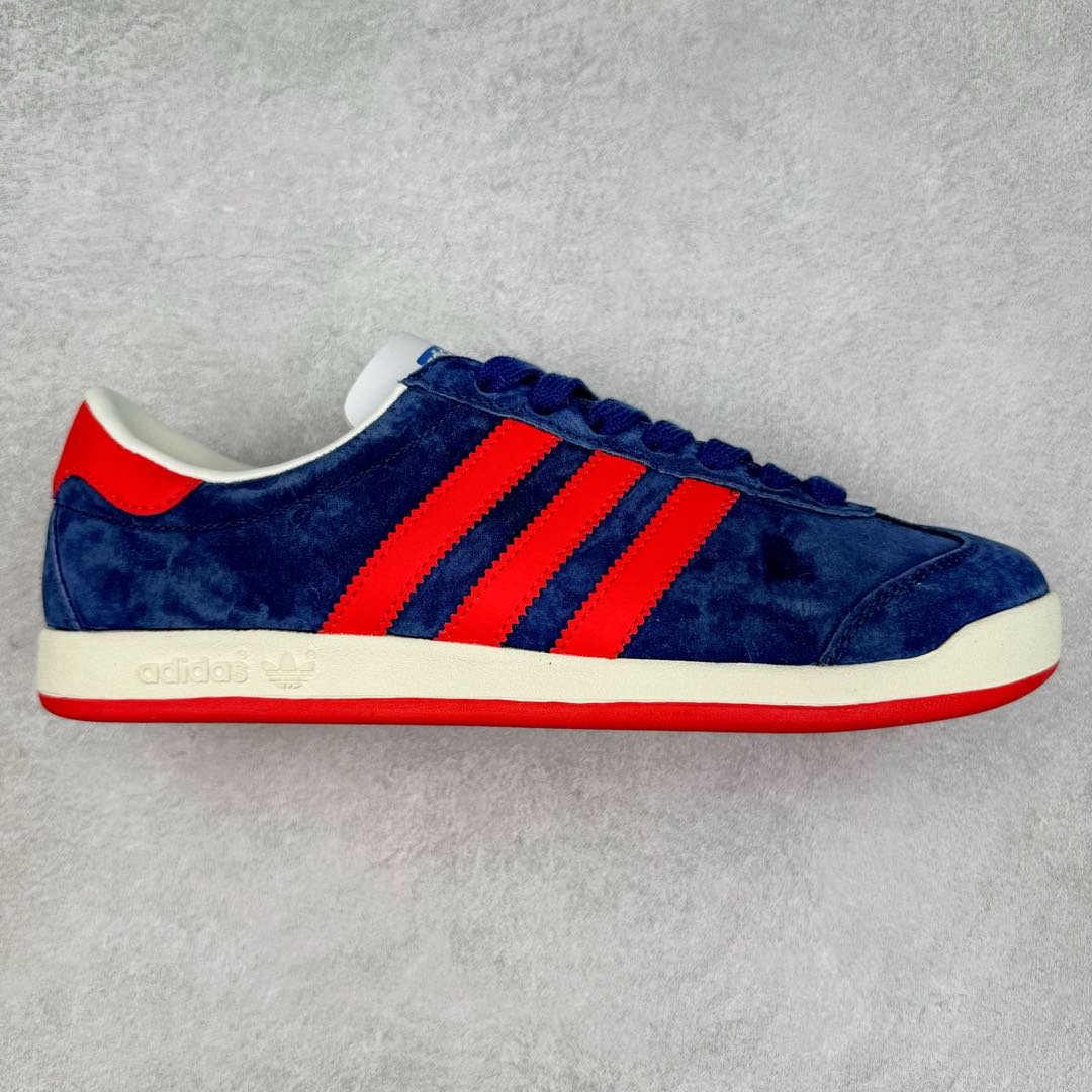 AD Original Samba OG 复古经典轻便板鞋 IG1811 这款桑巴鞋展示了高质量的工艺 带有装饰的超锁缝制和无缝的手感 柔软、柔软的皮革造型和标志性的3条纹完成了精致的外观 正规合身鞋带 鞋面上有绒面鞋垫 橡胶鞋底 享受正畸套筒软感 自50年代首次亮相以来就一直在赢得粉丝的青睐 尺码：36 36.5 37.5 38 38.5 39 40 40.5 41 42 42.5 43 44 44.5 45-选品中心