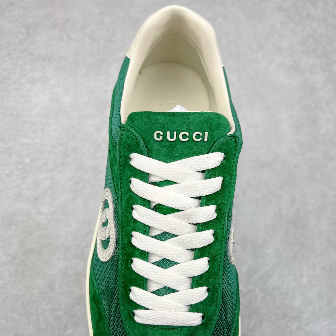 图片[5]-Gucci Lido 古驰新款复古板鞋 意大利海岸的夏日风情和海滩俱乐部汲取灵感 这款运动鞋以绒面材质匠心打造缀饰互扣式双G标识等Gucci经典符号元素 尽显别样风采 尺码：35 36 37 38 39 40 41 42 43 44 45-选品中心