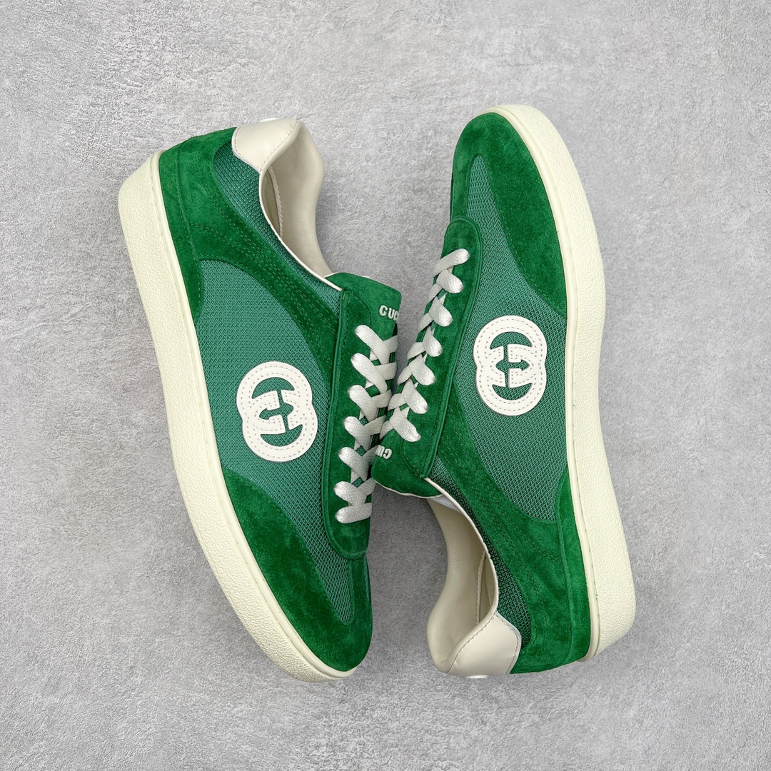 图片[3]-Gucci Lido 古驰新款复古板鞋 意大利海岸的夏日风情和海滩俱乐部汲取灵感 这款运动鞋以绒面材质匠心打造缀饰互扣式双G标识等Gucci经典符号元素 尽显别样风采 尺码：35 36 37 38 39 40 41 42 43 44 45-选品中心