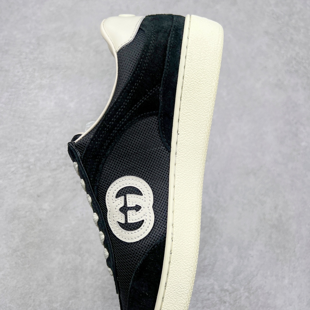 图片[7]-Gucci Lido 古驰新款复古板鞋 意大利海岸的夏日风情和海滩俱乐部汲取灵感 这款运动鞋以绒面材质匠心打造缀饰互扣式双G标识等Gucci经典符号元素 尽显别样风采 尺码：35 36 37 38 39 40 41 42 43 44 45-选品中心