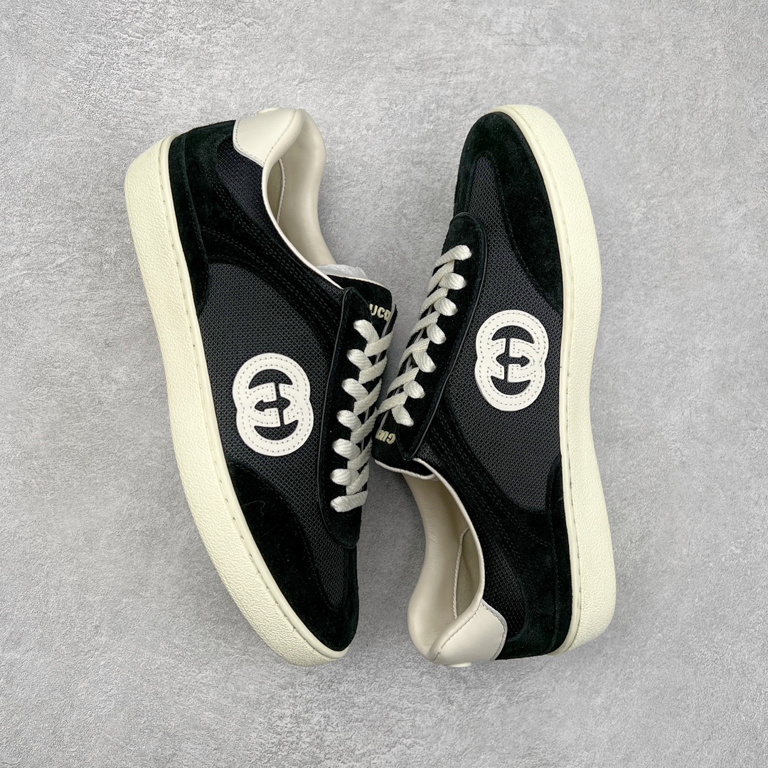 图片[3]-Gucci Lido 古驰新款复古板鞋 意大利海岸的夏日风情和海滩俱乐部汲取灵感 这款运动鞋以绒面材质匠心打造缀饰互扣式双G标识等Gucci经典符号元素 尽显别样风采 尺码：35 36 37 38 39 40 41 42 43 44 45-选品中心