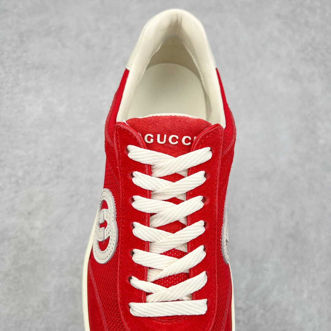 图片[5]-Gucci Lido 古驰新款复古板鞋 意大利海岸的夏日风情和海滩俱乐部汲取灵感 这款运动鞋以绒面材质匠心打造缀饰互扣式双G标识等Gucci经典符号元素 尽显别样风采 尺码：35 36 37 38 39 40 41 42 43 44 45-选品中心