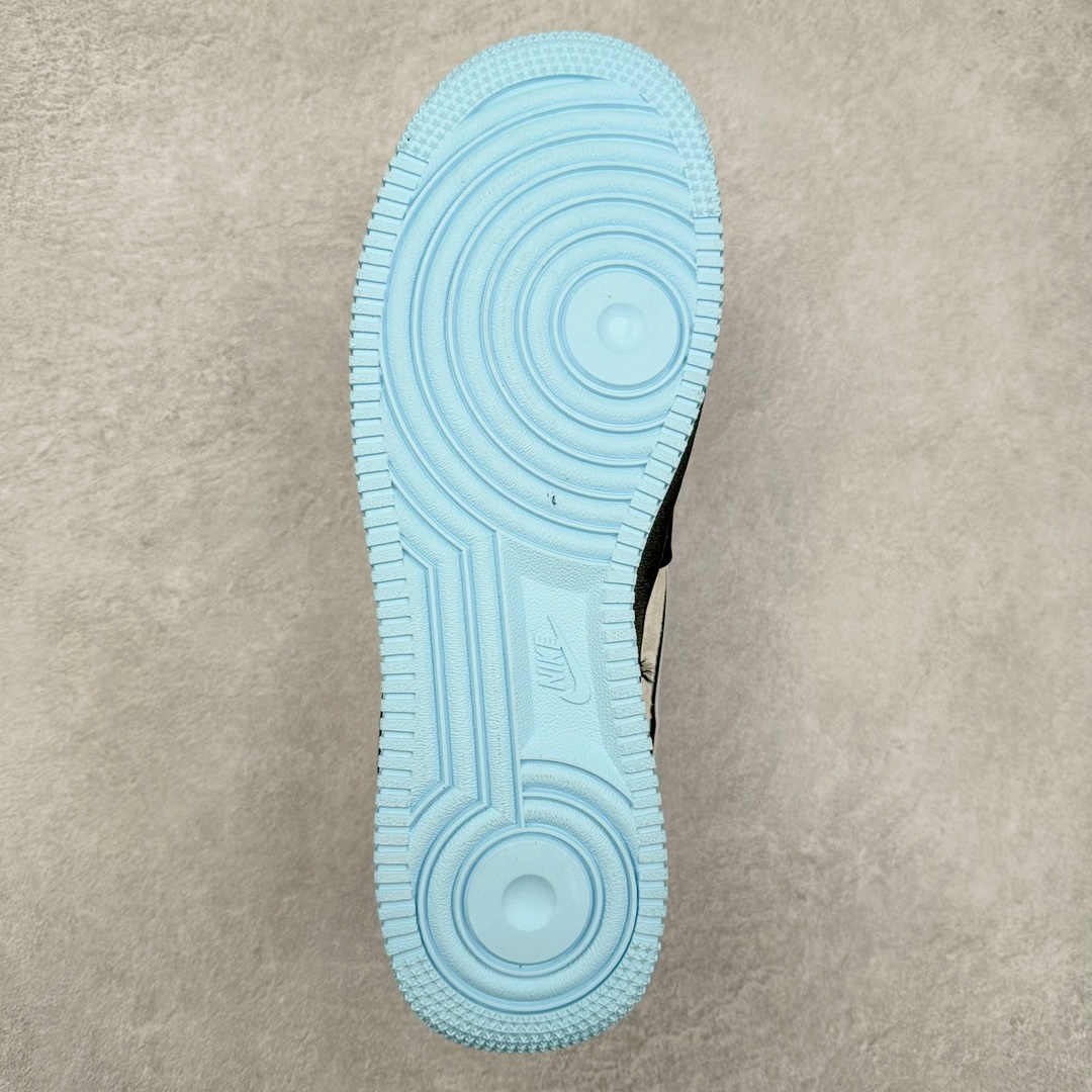 图片[9]-NK Air Force 1´07 Low 空军一号低帮百搭休闲运动板鞋 DF0188-025 柔软、弹性十足的缓震性能和出色的中底设计 横跨复古与现代的外型结合 造就出风靡全球 三十多年的Force 1 直到今天还深受青睐 尺码：36 36.5 37.5 38 38.5 39 40 40.5 41 42 42.5 43 44 44.5 45-选品中心