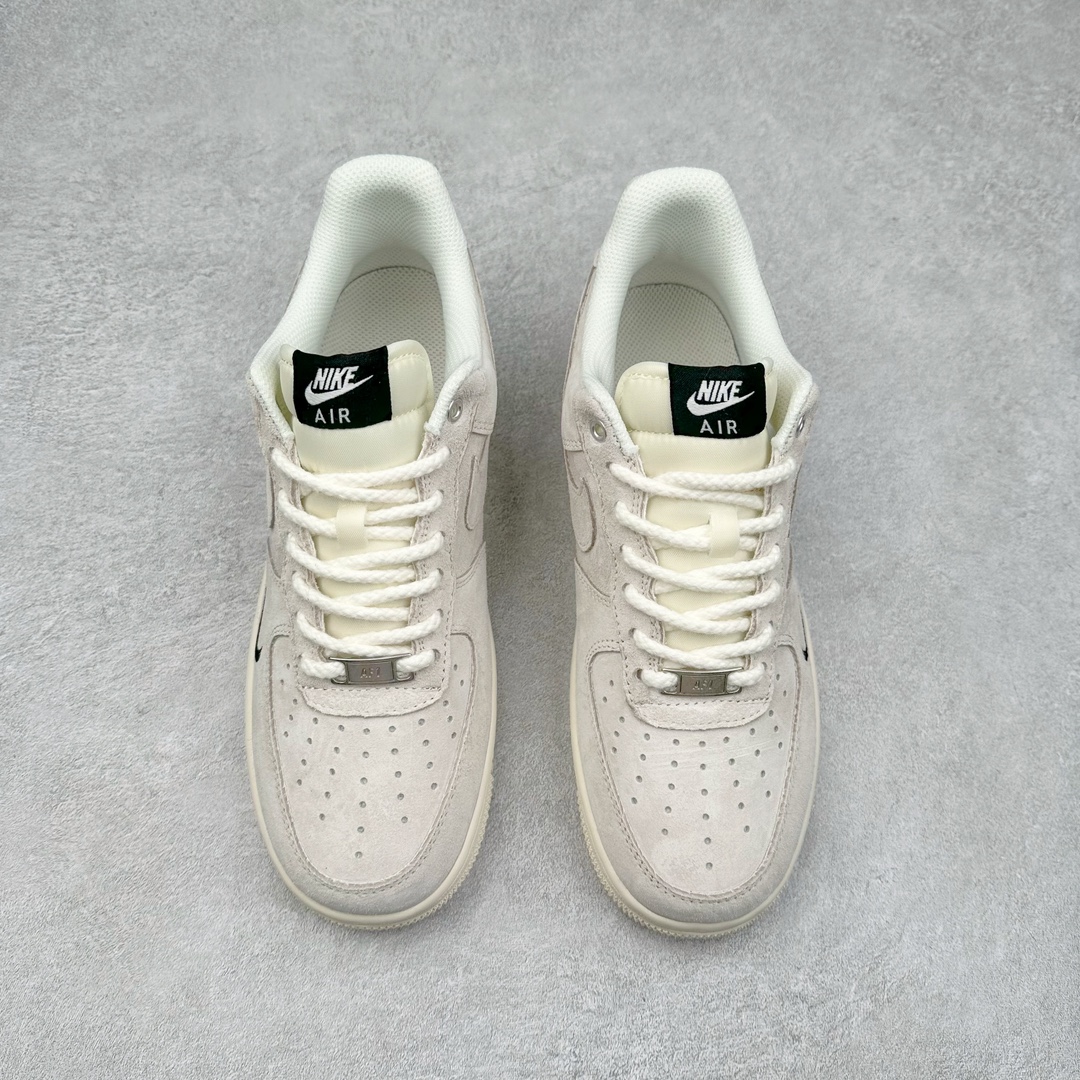 图片[2]-NK Air Force 1´07 Low 空军一号低帮百搭休闲运动板鞋 SJ6698-020 柔软、弹性十足的缓震性能和出色的中底设计 横跨复古与现代的外型结合 造就出风靡全球 三十多年的Force 1 直到今天还深受青睐 尺码：36 36.5 37.5 38 38.5 39 40 40.5 41 42 42.5 43 44 44.5 45-选品中心