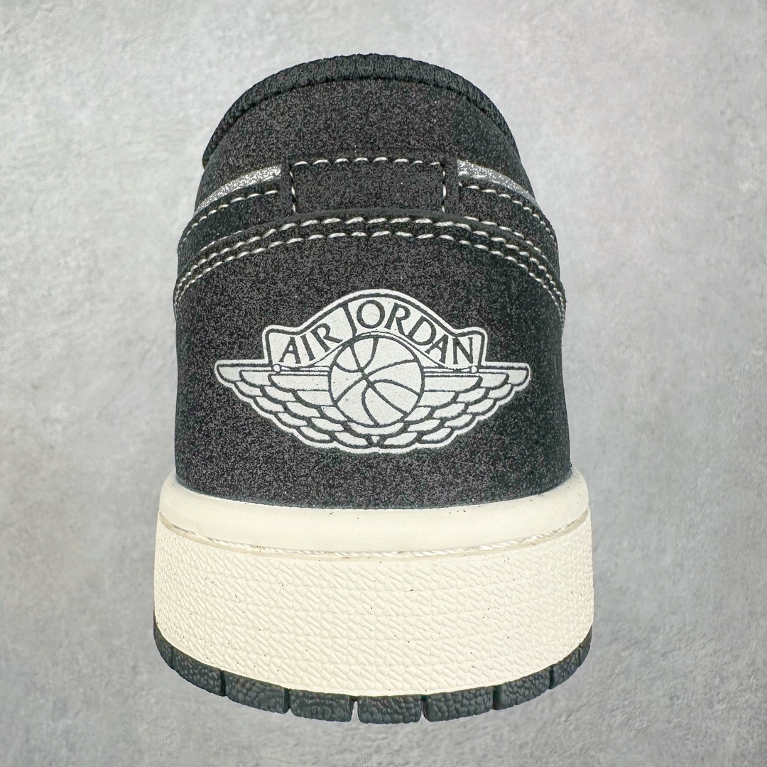 图片[8]-Air Jordan AJ1 Low 低帮系列定制配色SJ9950-012 原厂内置气垫魔块 A模大底 头层小牛皮 鞋舌AJ原厂专用牛津布+AJ专用反口珍珠布+原厂无杂质高弹内里海棉+特殊封边弹力鞋带 尺码：36 36.5 37.5 38 38.5 39 40 40.5 41 42 42.5 43 44 44.5 45 46-选品中心