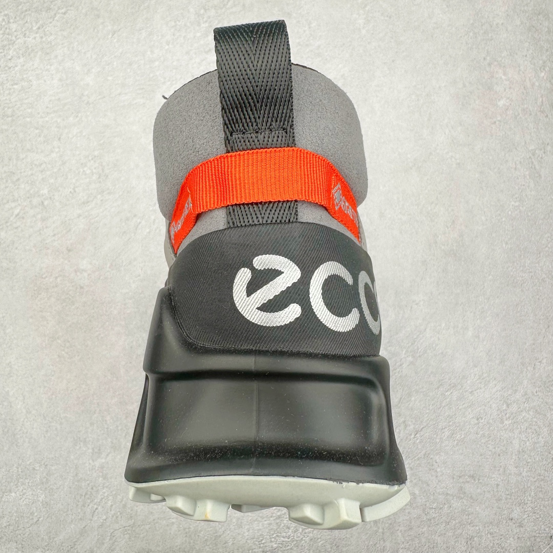 图片[8]-Ecco爱步BIOM缓震防水男鞋 徒步越野运动鞋 健步2.1山地鞋 户外运动鞋 自然律动科技鞋楦，符合人体工学 带来裸足体验 GORE-TEX防水技术结合了优化的透气性和潮湿性天气防护的功能 加固的鞋底结构增强其稳定性，加厚的鞋领提供支持与保护性，以应对挑战的越野地形 PU中底，橡胶大底，抓地力强 具有良好的防滑耐磨性 Ortholite蜂窝状压印鞋垫，长效缓震，亲肤透气 稳固防护 循迹山野 尺码：39 40 41 42 43 44 （正常码）-选品中心