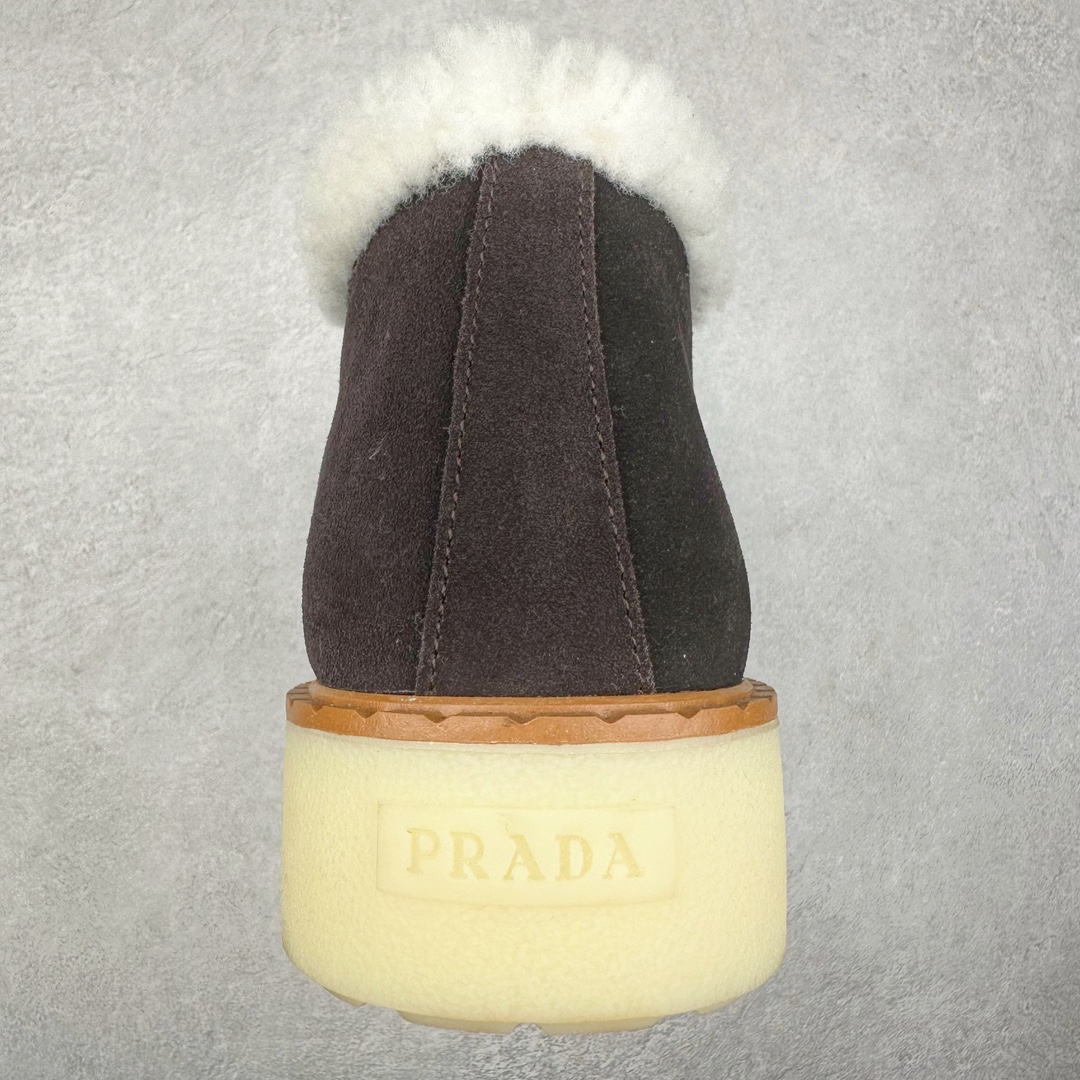 图片[8]-PRADA 普拉达24秋冬新款三角标羊毛鞋厚底靴雪地靴 材质细节可对比原版 市面普通版本区分 鞋面：双色擦色牛绒真 内里：羊羔毛 大底：原版大底 尺码：35 36 37 38 39-选品中心