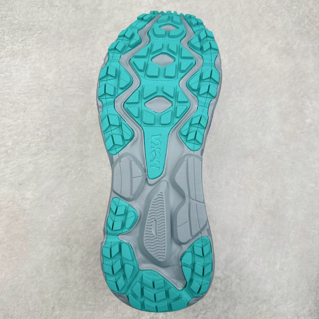 图片[9]-＃特价福利 HOKA ONE ONE Challenger ATR 7 挑战者七代轻便耐磨防滑跑步鞋 新一代Challenger泡棉中底减重10% 增加3mm强化缓震、打造Q弹脚感 后跟采用延伸设计 加强跟腱保护、便于穿脱 搭配环保工程网布增加透气、短靴细节防止碎石进入 重新设计的大底以轮胎刻纹为灵感 以更密集的全大底水波刻纹 搭配加大面积的高耐磨橡胶与4mm大刻纹设计 增加整体抓地力与稳定性 尺码：36 36.5 37.5 38 38.5 39 40 40.5 41 42 42.5 43 44 44.5 45-选品中心