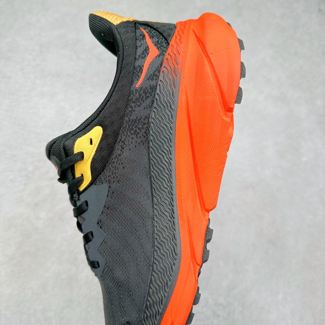 图片[7]-＃特价福利 HOKA ONE ONE Challenger ATR 7 挑战者七代轻便耐磨防滑跑步鞋 新一代Challenger泡棉中底减重10% 增加3mm强化缓震、打造Q弹脚感 后跟采用延伸设计 加强跟腱保护、便于穿脱 搭配环保工程网布增加透气、短靴细节防止碎石进入 重新设计的大底以轮胎刻纹为灵感 以更密集的全大底水波刻纹 搭配加大面积的高耐磨橡胶与4mm大刻纹设计 增加整体抓地力与稳定性 尺码：36 36.5 37.5 38 38.5 39 40 40.5 41 42 42.5 43 44 44.5 45-选品中心