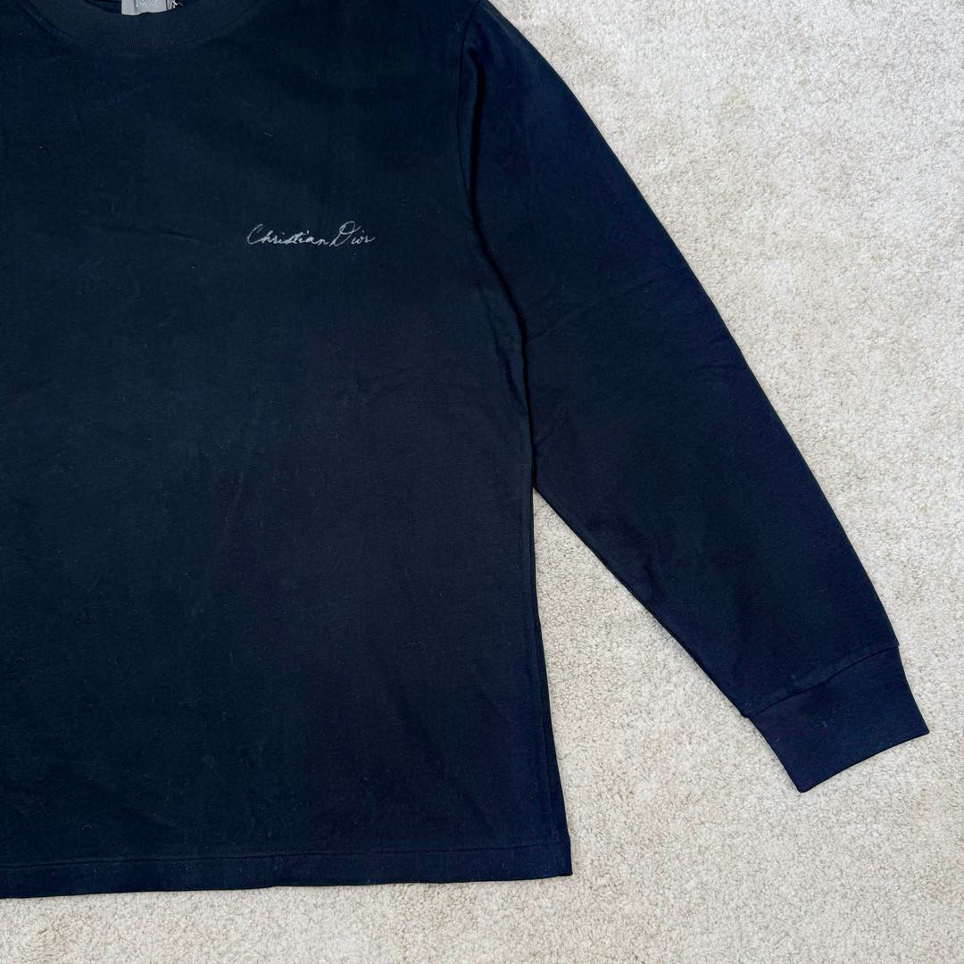 图片[6]-＃GD广顶 DIOR迪奥 SS24 Logo字母印花宽松圆领短袖T恤小草印花套头卫衣 面料采用 32s双纱全棉平纹布 面料做刷毛工艺 表面有轻微棉絮 手感也会变柔软 配套【21s双纱精梳棉1*1横机织造罗纹】前幅采用【八爪机丝网胶浆印花】【激光刻画字母镂空网点菲林】开【100目数机械网板】后幅字母采用前幅同等工艺 花朵图案采用【彩拔直喷加网点浆印】尺码：XS S M L-选品中心