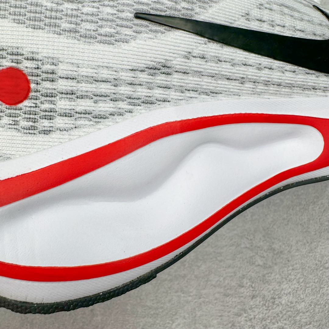 图片[17]-＃ZX纯原 NK Journey Run 旅程慢跑系列低帮轻质缓震休闲运动公路跑步鞋 采用科技织法轻盈织物合成鞋面材质 搭载柔软厚实ComfiRide 泡绵缓震组合外置防滑耐磨橡胶底片 穿上 Journey Run 公路跑步鞋 尽情畅跑 享受每一步的风景 搭载柔软厚实的 ComfiRide 泡绵缓震配置 助你征服充满挑战的路面 大步流星 微笑前行 该鞋款舒适非凡 让你爱不释脚 尺码：35.5 36 36.5 37.5 38 38.5 39 40 40.5 41 42 42.5 43 44 44.5 45-选品中心