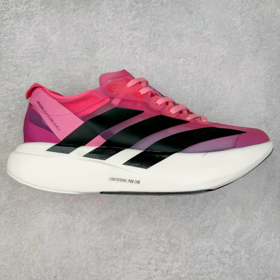AD Adizero Eva SL M 零度进化版系列低帮轻便透气竞速休闲运动慢跑鞋 IH5570 相信大家对去年 adidas 横空出世的「顶级超跑」adiZero Adios Pro EVO 1 记忆犹新！不仅登顶阿迪史上最轻跑鞋宝座，更在接下来的全球马拉松赛事中，持续书写着惊人成绩，被网友戏称新一代「阿迪神鞋」全网刷屏！极简设计语言与强烈速度感和存在感的鞋侧三线，让人过目不忘，特别种草！其中定位于中长跑训练的 adidas Adizero Evo SL，整体外观造型与 adiZero Adios Pro EVO 1 非常相似。中底配置方面搭载全掌 Lightstrike Pro，鞋面采用透气网面示人，契合日常训练鞋的定位，更加耐用。外底给到了马牌橡胶，及类似上代竞速旗舰 adidas Adizero Adios Pro 3 区域分布。整体看下来无论是外观的鲜明辨识度，还是配置的扎实程度都很顶。尺码：36 36⅔ 37⅓ 38 38⅔ 39⅓ 40 40⅔ 41⅓ 42 42⅔ 43⅓ 44 45-选品中心