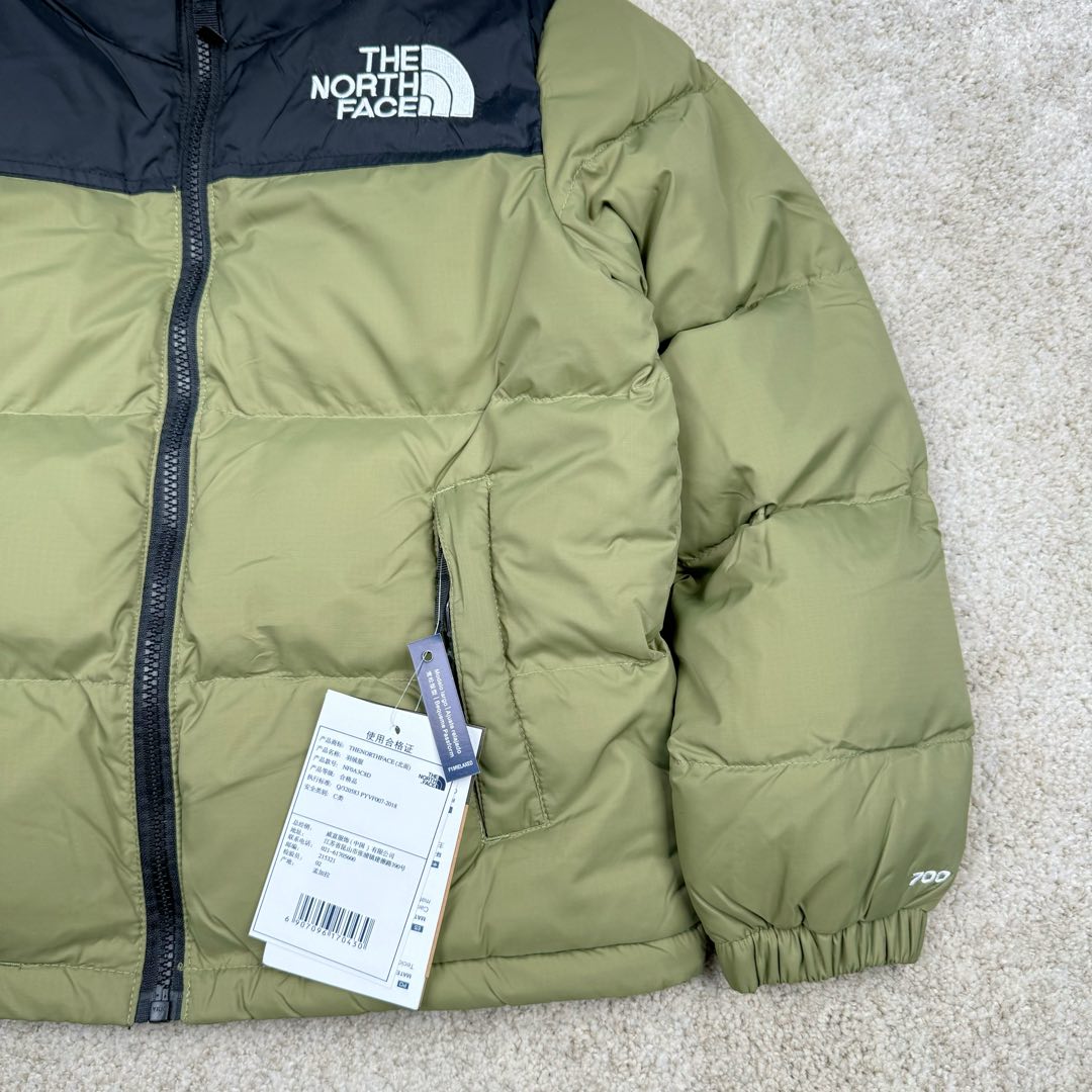 图片[6]-＃暖冬福利 The North Face 北面童装轻薄羽绒服 潮孩必备 比大鹅童装更时尚 极高性价比的一款童装羽绒服 羽绒采用国标50绒 继承了成人版的御寒性与耐久性设计 让您的小小探险家也能体验到良好的保暖性能 轻薄设计让您的孩子不用再被厚重的羽绒服压的透不过气来 尺码：110 120 130 140 150 160-选品中心