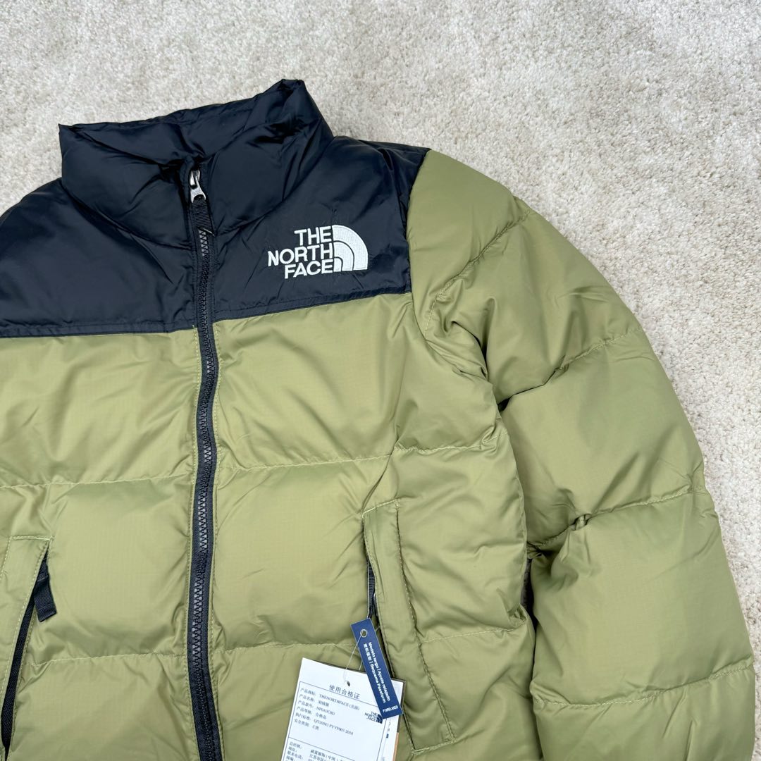 图片[9]-＃暖冬福利 The North Face 北面童装轻薄羽绒服 潮孩必备 比大鹅童装更时尚 极高性价比的一款童装羽绒服 羽绒采用国标50绒 继承了成人版的御寒性与耐久性设计 让您的小小探险家也能体验到良好的保暖性能 轻薄设计让您的孩子不用再被厚重的羽绒服压的透不过气来 尺码：110 120 130 140 150 160-选品中心