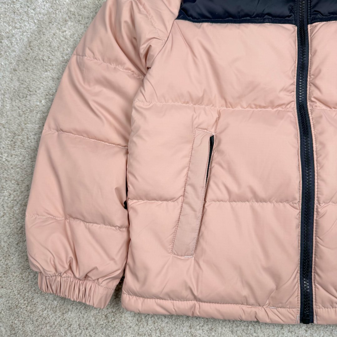 图片[5]-＃暖冬福利 The North Face 北面童装轻薄羽绒服 潮孩必备 比大鹅童装更时尚 极高性价比的一款童装羽绒服 羽绒采用国标50绒 继承了成人版的御寒性与耐久性设计 让您的小小探险家也能体验到良好的保暖性能 轻薄设计让您的孩子不用再被厚重的羽绒服压的透不过气来 尺码：110 120 130 140 150 160-选品中心