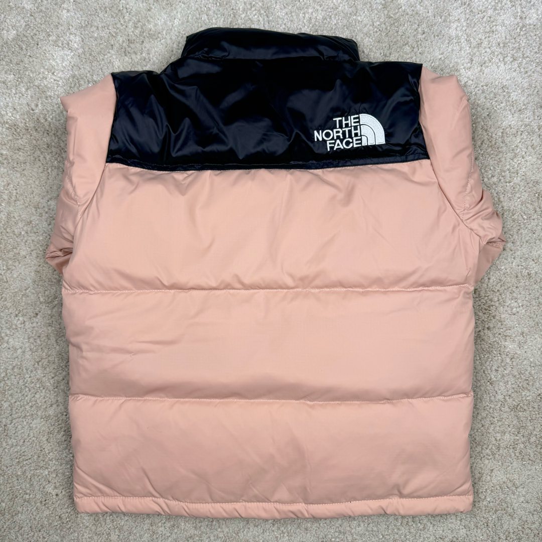图片[3]-＃暖冬福利 The North Face 北面童装轻薄羽绒服 潮孩必备 比大鹅童装更时尚 极高性价比的一款童装羽绒服 羽绒采用国标50绒 继承了成人版的御寒性与耐久性设计 让您的小小探险家也能体验到良好的保暖性能 轻薄设计让您的孩子不用再被厚重的羽绒服压的透不过气来 尺码：110 120 130 140 150 160-选品中心