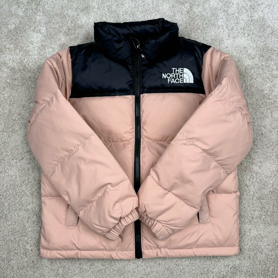 图片[2]-＃暖冬福利 The North Face 北面童装轻薄羽绒服 潮孩必备 比大鹅童装更时尚 极高性价比的一款童装羽绒服 羽绒采用国标50绒 继承了成人版的御寒性与耐久性设计 让您的小小探险家也能体验到良好的保暖性能 轻薄设计让您的孩子不用再被厚重的羽绒服压的透不过气来 尺码：110 120 130 140 150 160-选品中心