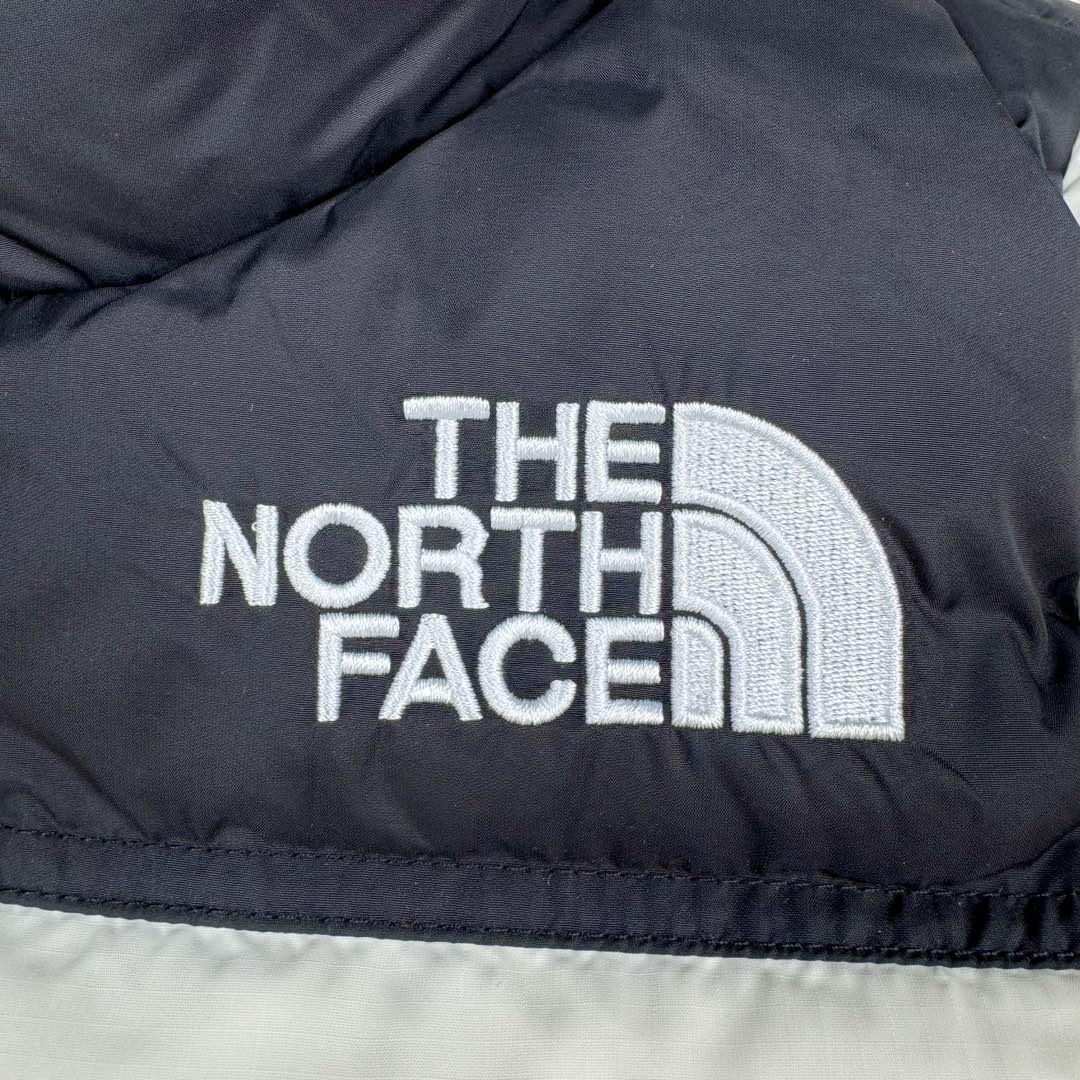 图片[10]-＃暖冬福利 The North Face 北面童装轻薄羽绒服 潮孩必备 比大鹅童装更时尚 极高性价比的一款童装羽绒服 羽绒采用国标50绒 继承了成人版的御寒性与耐久性设计 让您的小小探险家也能体验到良好的保暖性能 轻薄设计让您的孩子不用再被厚重的羽绒服压的透不过气来 尺码：110 120 130 140 150 160-选品中心