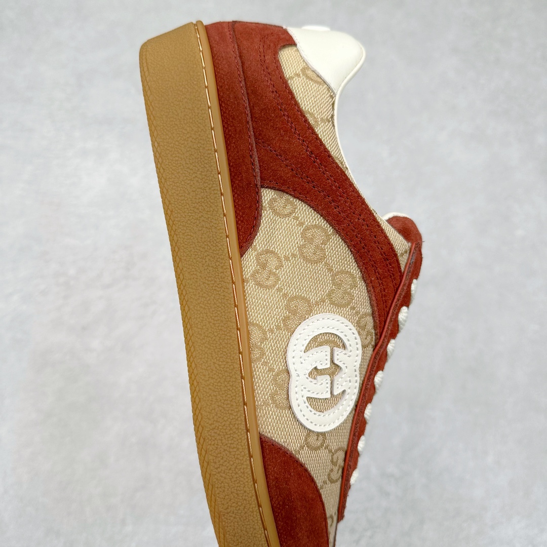 图片[6]-Gucci Lido 古驰新款复古板鞋 意大利海岸的夏日风情和海滩俱乐部汲取灵感 这款运动鞋以绒面材质匠心打造缀饰互扣式双G标识等Gucci经典符号元素 尽显别样风采 尺码：35 36 37 38 39 40 41 42 43 44 45-选品中心