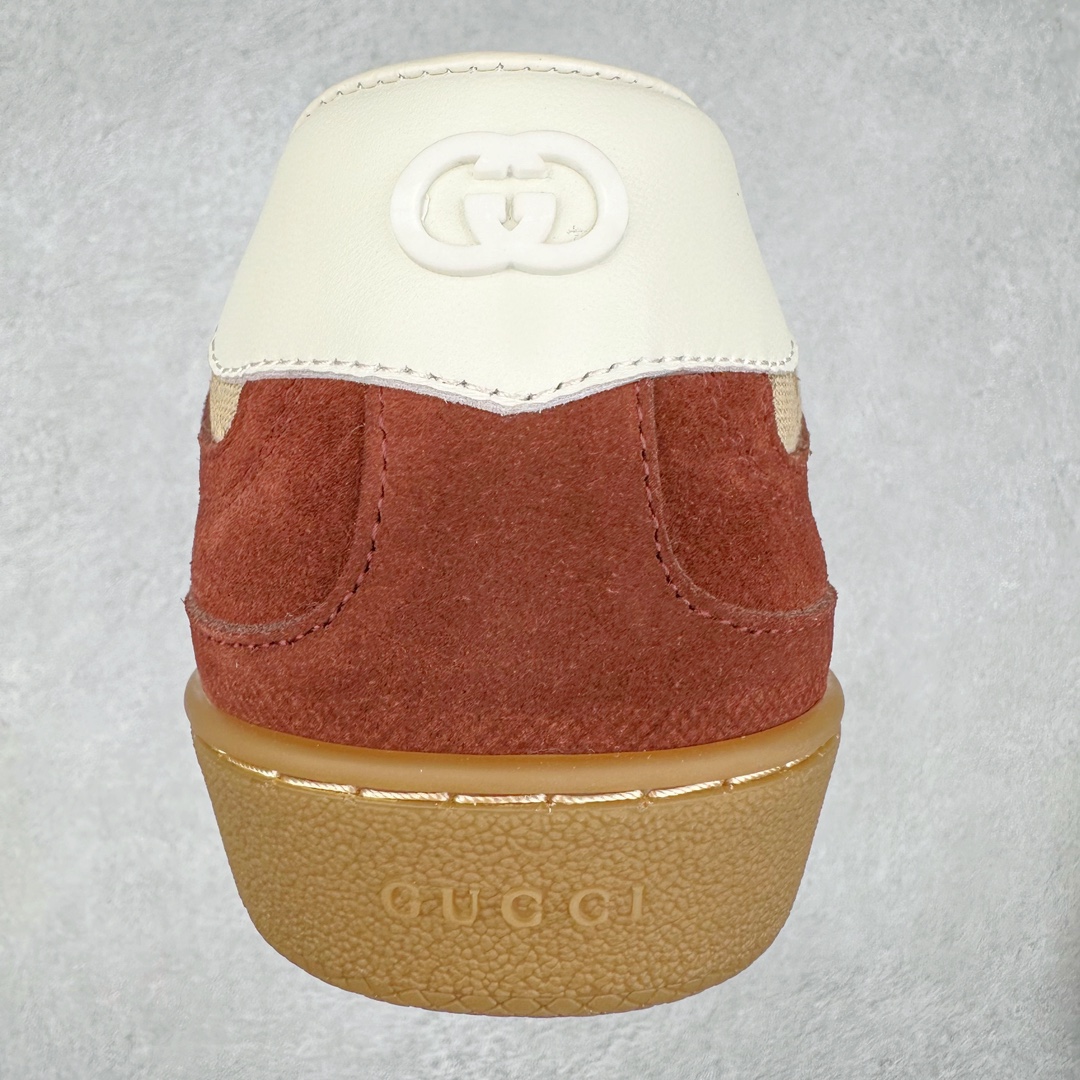 图片[8]-Gucci Lido 古驰新款复古板鞋 意大利海岸的夏日风情和海滩俱乐部汲取灵感 这款运动鞋以绒面材质匠心打造缀饰互扣式双G标识等Gucci经典符号元素 尽显别样风采 尺码：35 36 37 38 39 40 41 42 43 44 45-选品中心