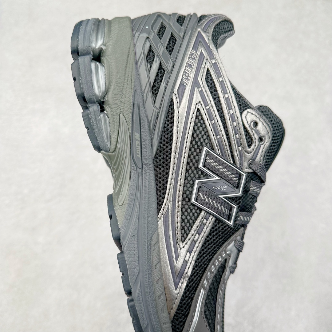 图片[6]-New Balance M1906R NB新百伦系列复古老爹风休闲运动慢跑鞋 采用轻质牛剖革拼接透气网眼衬垫织物鞋面材质 T-Beam大底提供足步弓支撑 保持步态稳定#后跟搭载外露缓震胶 鞋身整体以各种深浅不一的灰色覆盖 鞋头以淡蓝色调装饰，网眼衬垫通过不规律的色块实现做旧的美感 泛黄的鞋底更是进一步增添了复古气息 尺码：36 37 37.5 38 38.5 39.5 40 40.5 41.5 42 42.5 43 44 45-选品中心