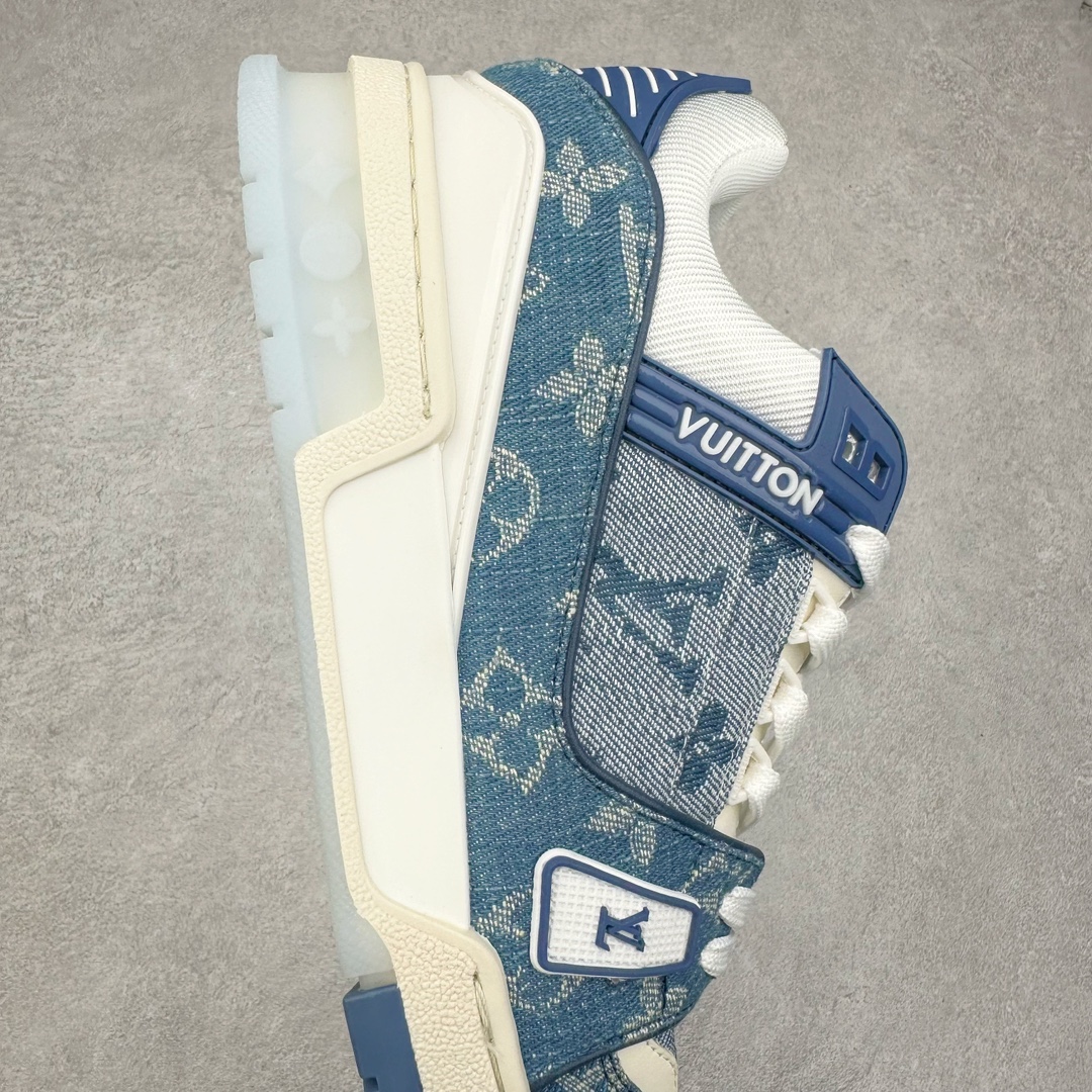 图片[6]-＃FS顶级特价 Louis Vuitton Trainer lv时装走秀运动鞋 实力大厂出品 平台专供 成熟的做工稳定的品控 完美鞋型超高的清洁度 零毛边线头瑕疵 全套原楦原纸版原鞋开模 全网最具灵魂的版型 正确原装黄色鞋盒 正确中底印花 鞋面印花3D高频深度立体 全鞋电脑针车 紧密相连 针距密度一致 环保乳胶注塑鞋垫 厚度脚感还原原版 皮面裁剪部位 统一油边封口工艺 原装橡胶大底含胶量大底组合零偏差 专柜全套包装 防尘袋 说明书 质保卡 男女鞋 尺码：35 36 37 38 39 40 41 42 43 44 45-选品中心