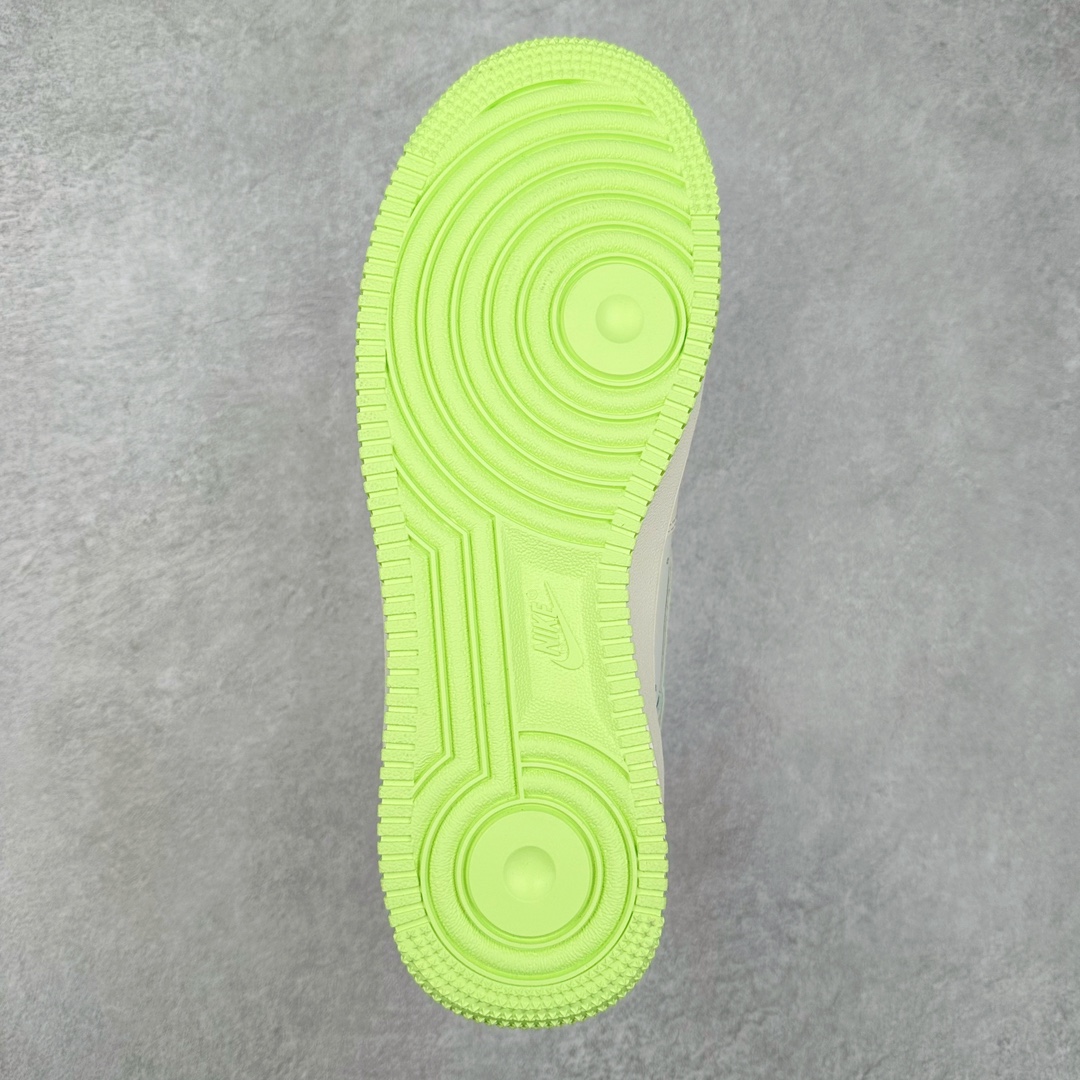 图片[9]-NK Air Force 1´07 Low 空军一号低帮百搭休闲运动板鞋 FB1893-555 柔软、弹性十足的缓震性能和出色的中底设计 横跨复古与现代的外型结合 造就出风靡全球 三十多年的Force 1 直到今天还深受青睐 尺码：36 36.5 37.5 38 38.5 39 40 40.5 41 42 42.5 43 44 44.5 45-选品中心