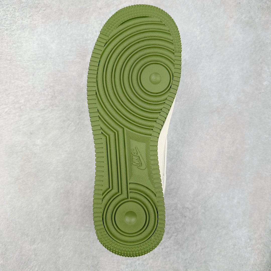 图片[9]-NK Air Force 1´07 Low 空军一号低帮百搭休闲运动板鞋 BB1616-301 柔软、弹性十足的缓震性能和出色的中底设计 横跨复古与现代的外型结合 造就出风靡全球 三十多年的Force 1 直到今天还深受青睐 尺码：36 36.5 37.5 38 38.5 39 40 40.5 41 42 42.5 43 44 44.5 45-选品中心