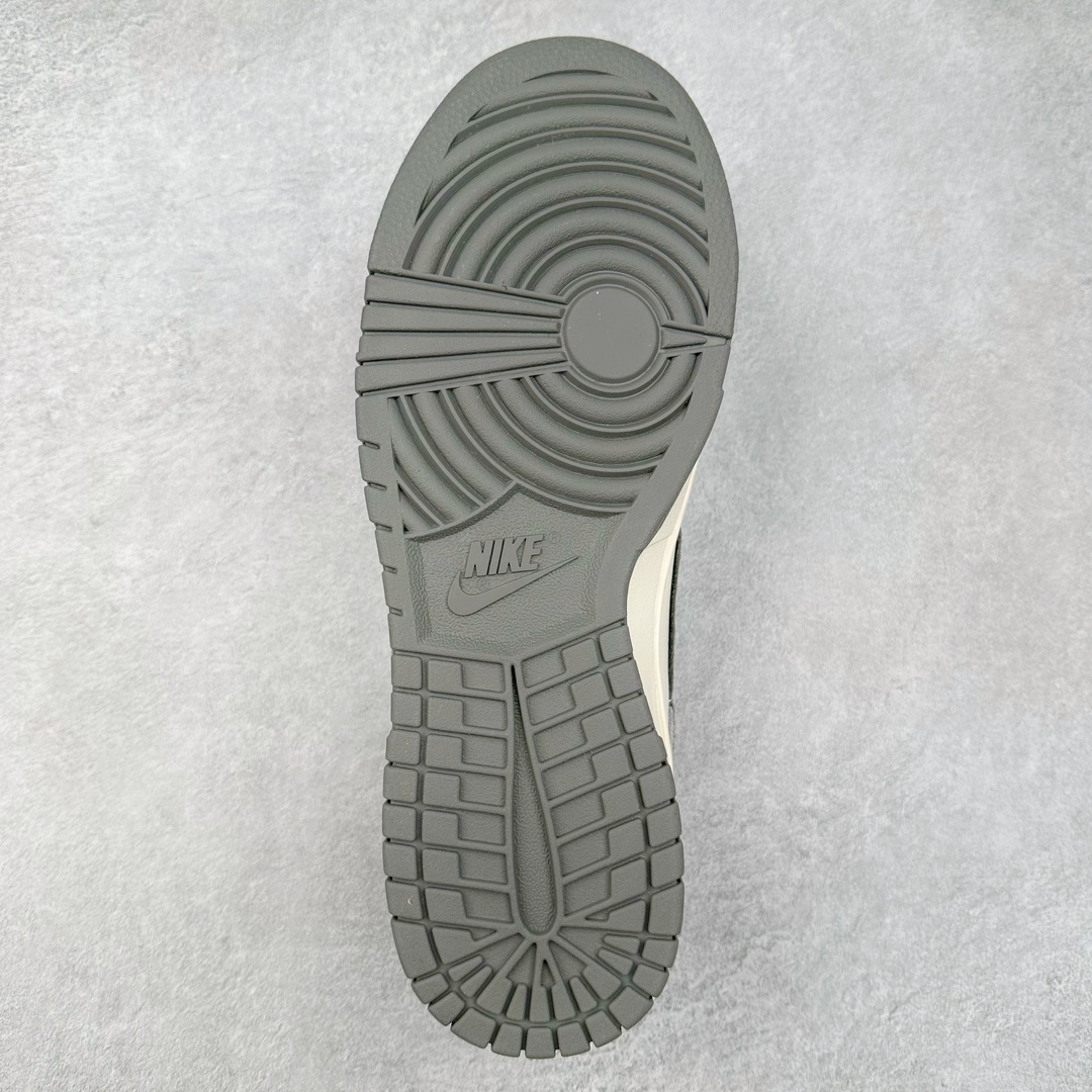 图片[9]-NK Dunk Low 定制配色 XX3168-009 大厂出品 极力推荐 原装头层材料 独家版型蒸餾加工帶來的是更好的视觉和脚感体验大厂纯原品质出货 清洁度 电绣工艺 皮料切割干净无任何毛边 细节完美 尺码：36 36.5 37.5 38 38.5 39 40 40.5 41 42 42.5 43 44 44.5 45-选品中心